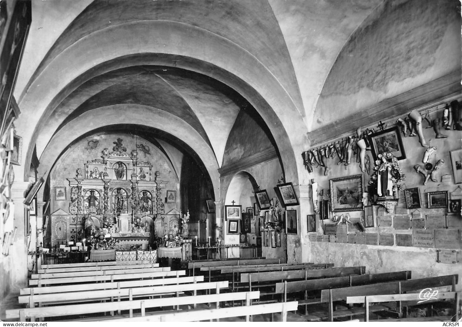 66400 Céret Intérieur De La Chapelle   (Scan R/V) N°   46   \QQ1110Vic - Ceret