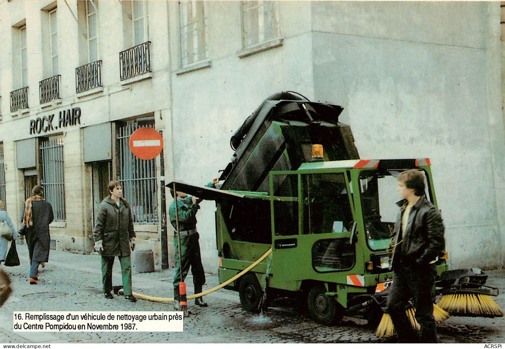 PARIS Centre Pompidou Véhicule De Nettoyage Urbain En 1987 (scan Recto-verso) QQ 1110 - District 03