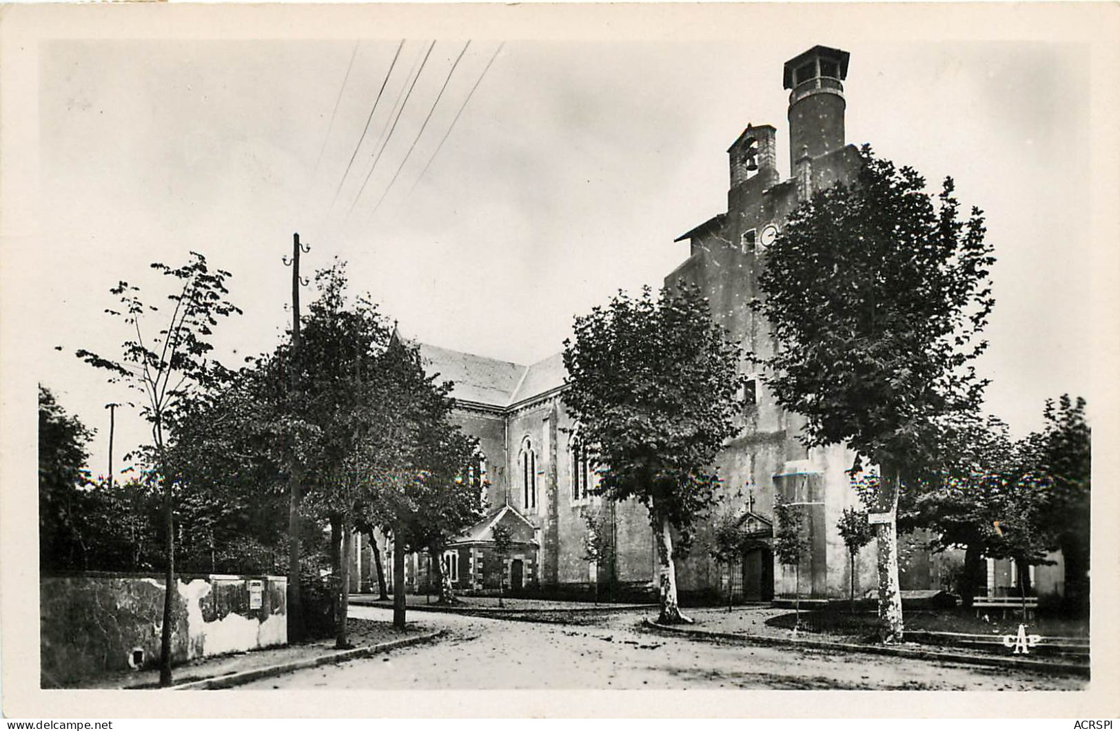 CAPBRETON La Place De L'Eglise (scan Recto-verso) QQ 1107 - Capbreton