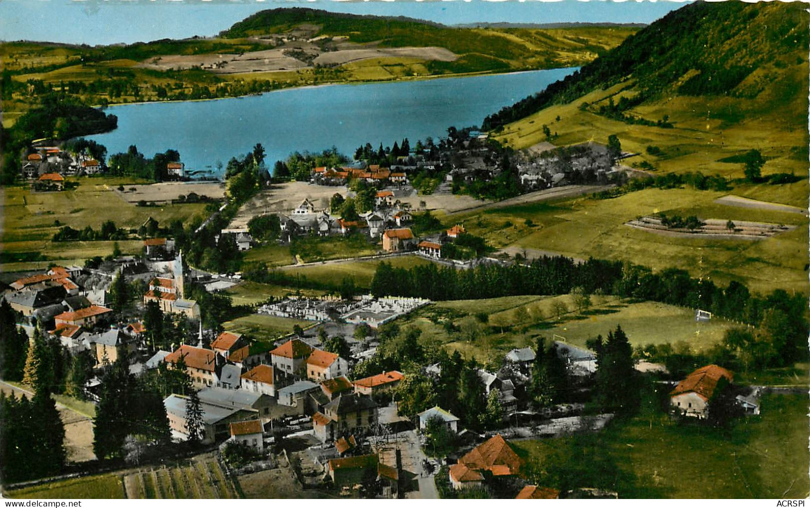 CHARAVINES LES BAINS Vue Générale Et Le Lac  (scan Recto-verso) QQ 1105 - Charavines