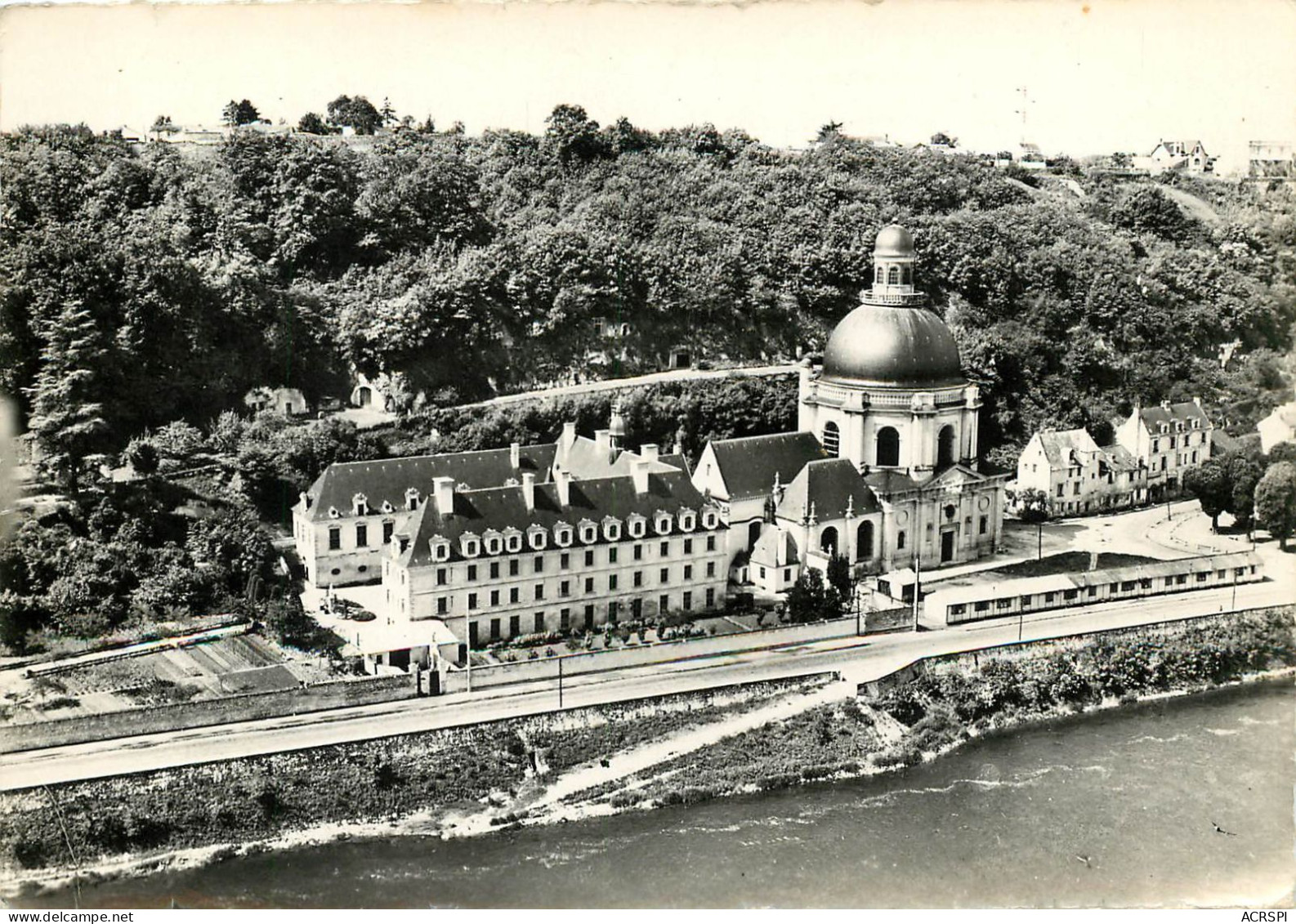 49 Saumur Notre-Dame Des Ardilliers Vue D'avion   (scan Recto-verso) QQ 1124 - Saumur