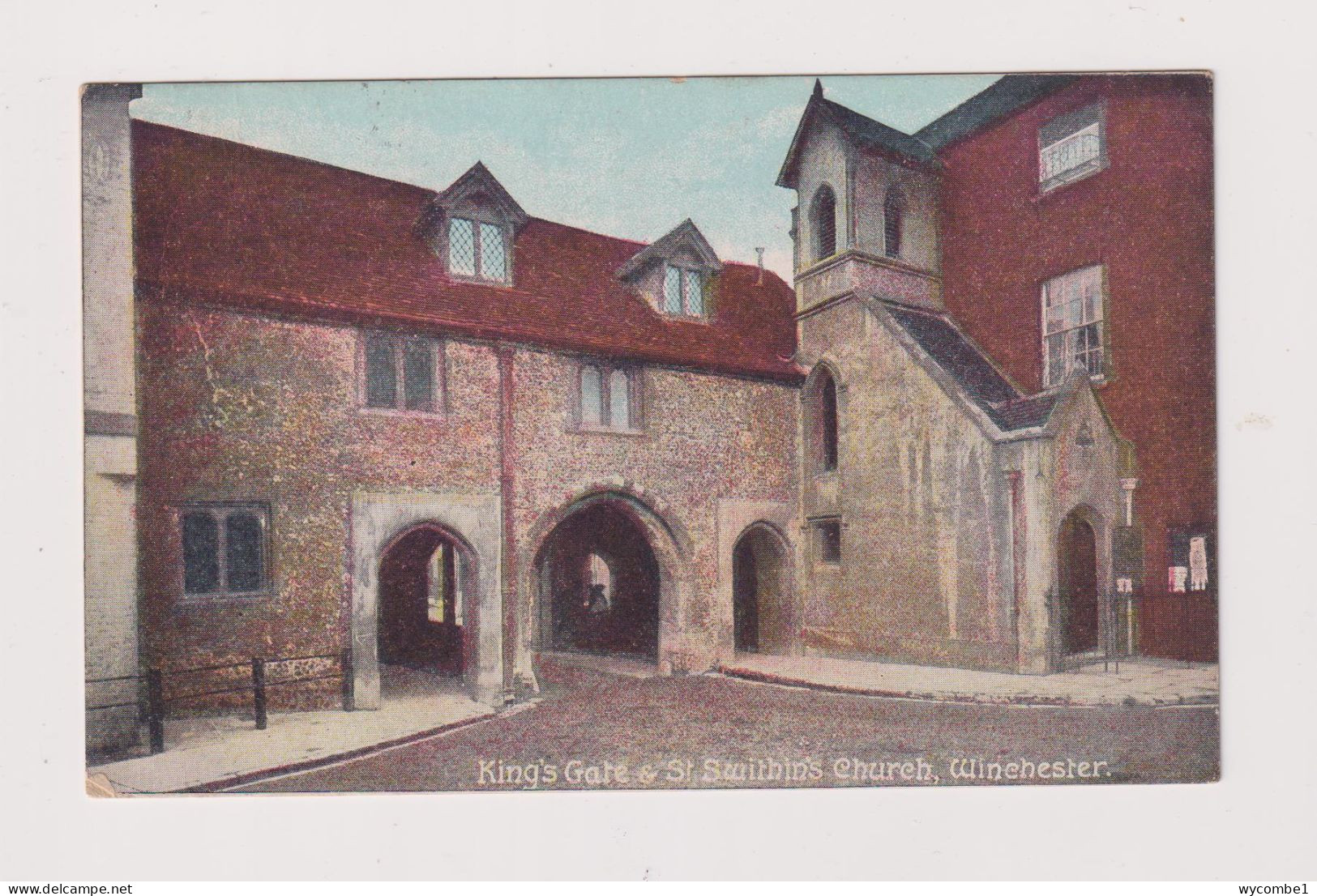 ENGLAND - Winchester Kings Gate And St Swithins Church Used Vintage Postcard - Winchester