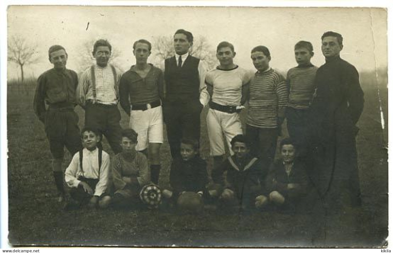 CPA 9 X 14 Isère  TULLINS  L'Espérance Tullinoise  Equipe De Football De 1926 Avec La Liste Des Noms - Tullins