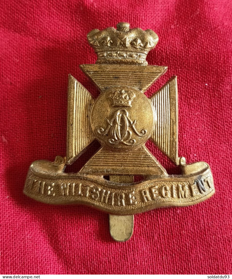Insigne De Casquette Wiltshire Regiment WW2 - 1939-45