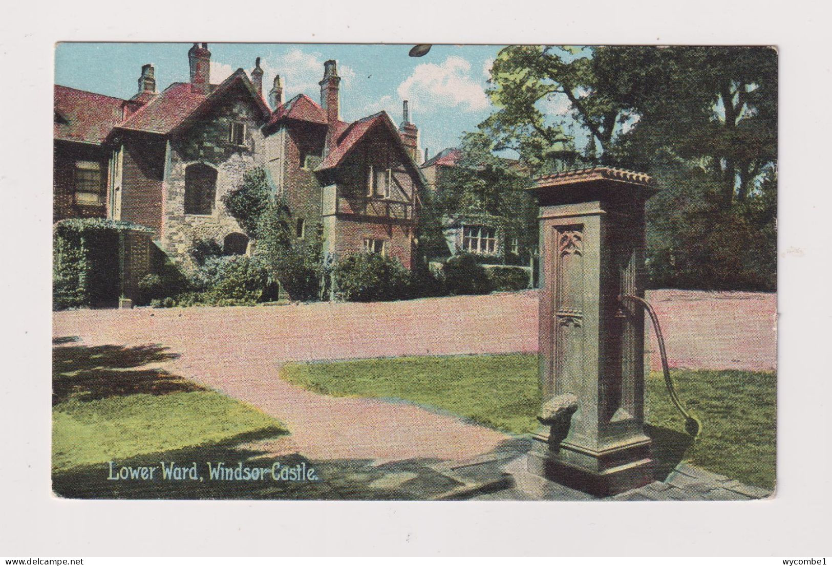ENGLAND - Windsor Castle Lower Ward Unused Vintage Postcard - Windsor Castle