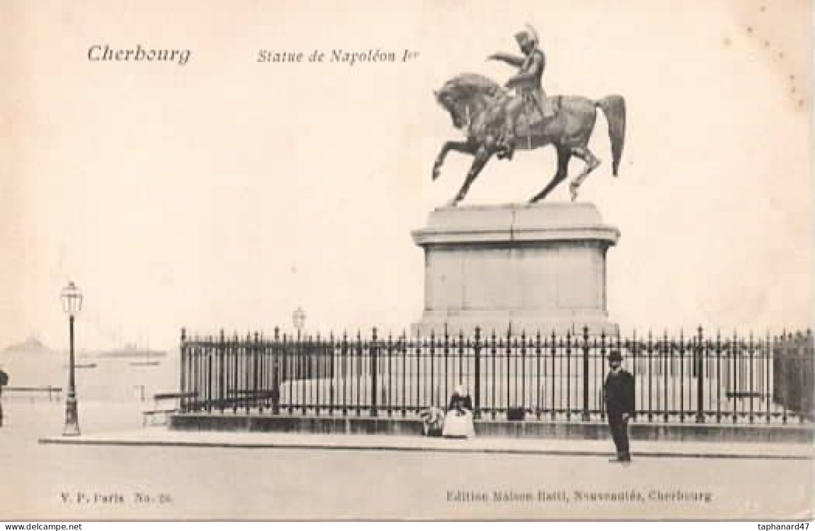 . 50 . CHERBOURG . Statue De Napoléon 1er . - Cherbourg