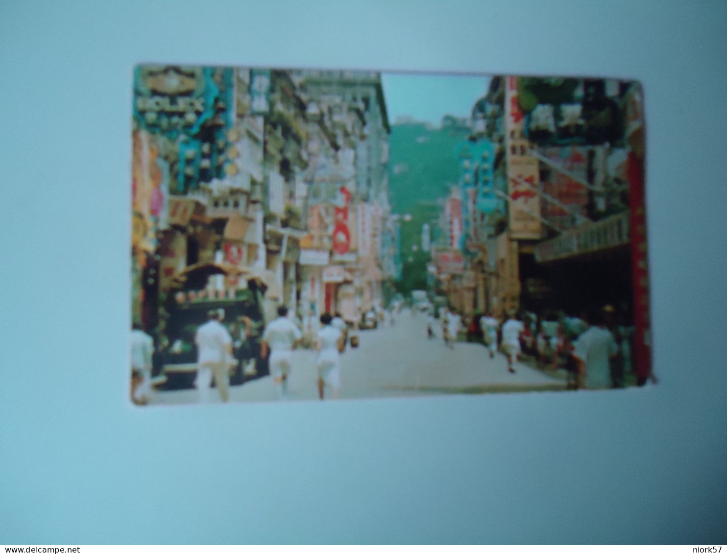 HONG KONG 1959  POSTCARDS  QUEEN ROAD  KOWLDOON    MORE  PURHRSAPS 10% DISCOUNT - Cina (Hong Kong)