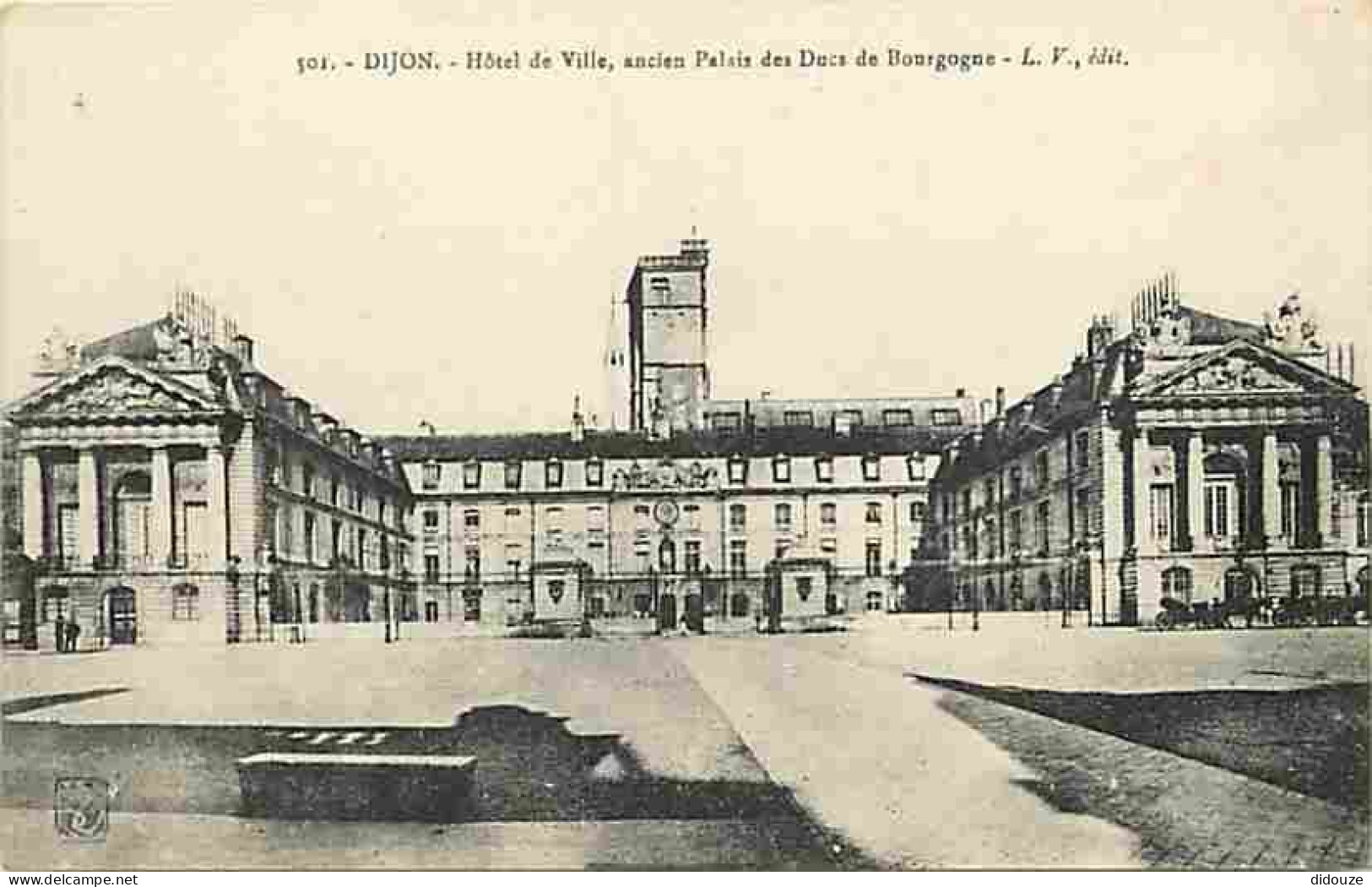 21 - Dijon - Hôtel De Ville, Ancien Palais Des Ducs De Bourgogne - Animée - CPA - Voir Scans Recto-Verso - Dijon