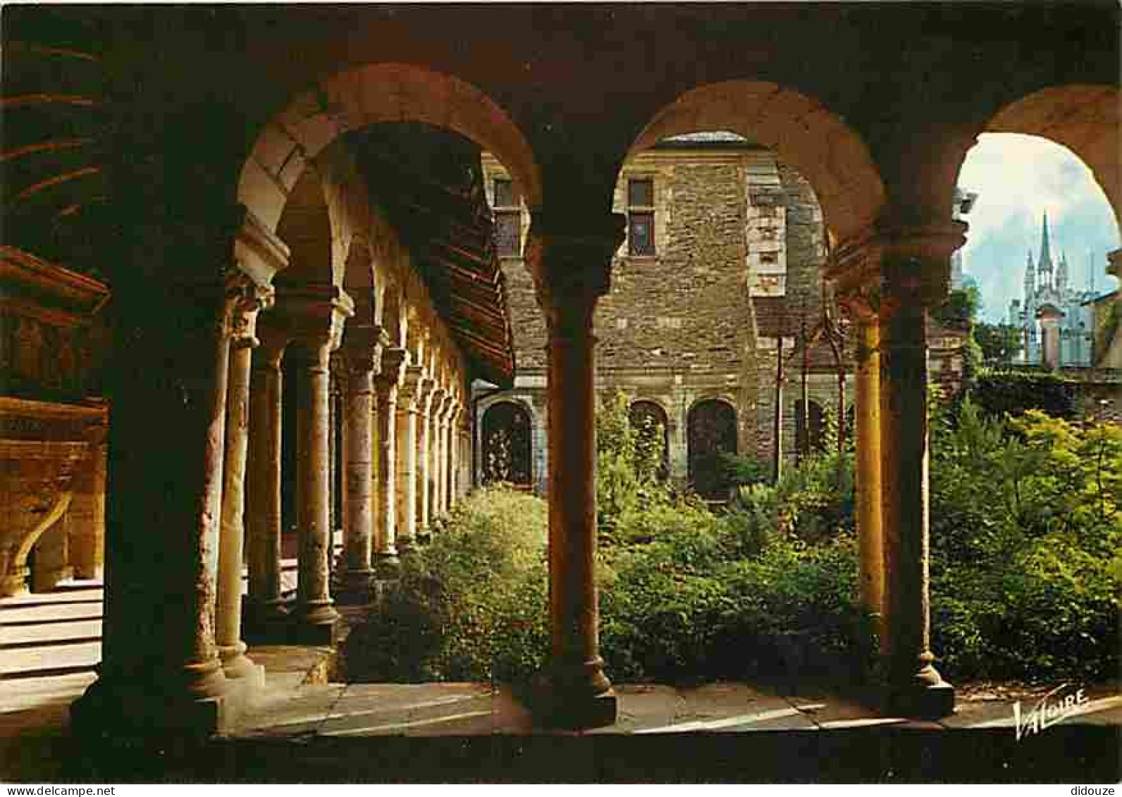 49 - Angers - Le Cloître Saint-Jean - Galeries Romanes - Carte Neuve - CPM - Voir Scans Recto-Verso - Angers