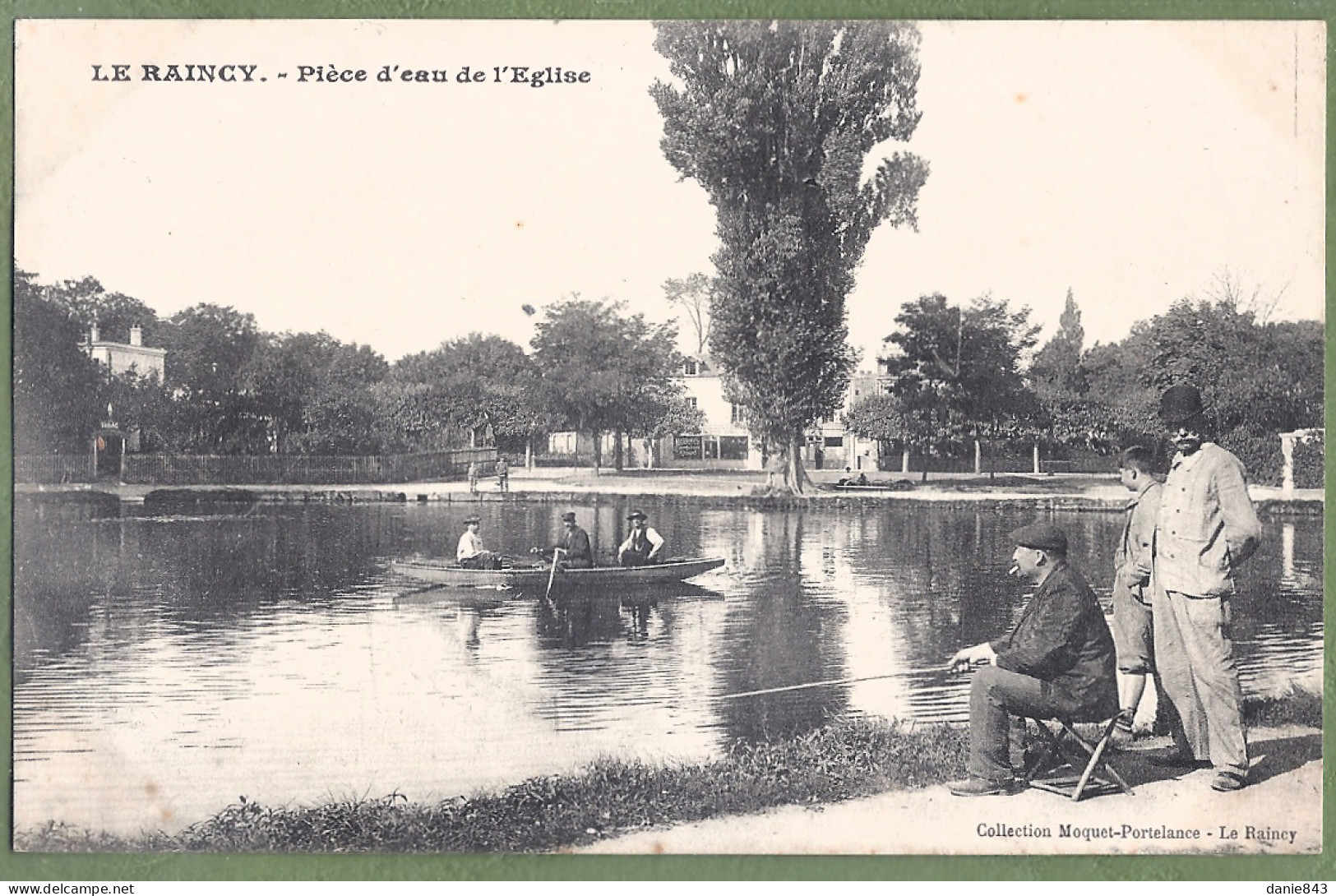 CPA Vue Peu Courante - SEINE SAINT DENIS - LE RAINCY - PIECE D'EAU DE L'ÉGLISE -  Animation, Canotage, Pêcheur - Le Raincy