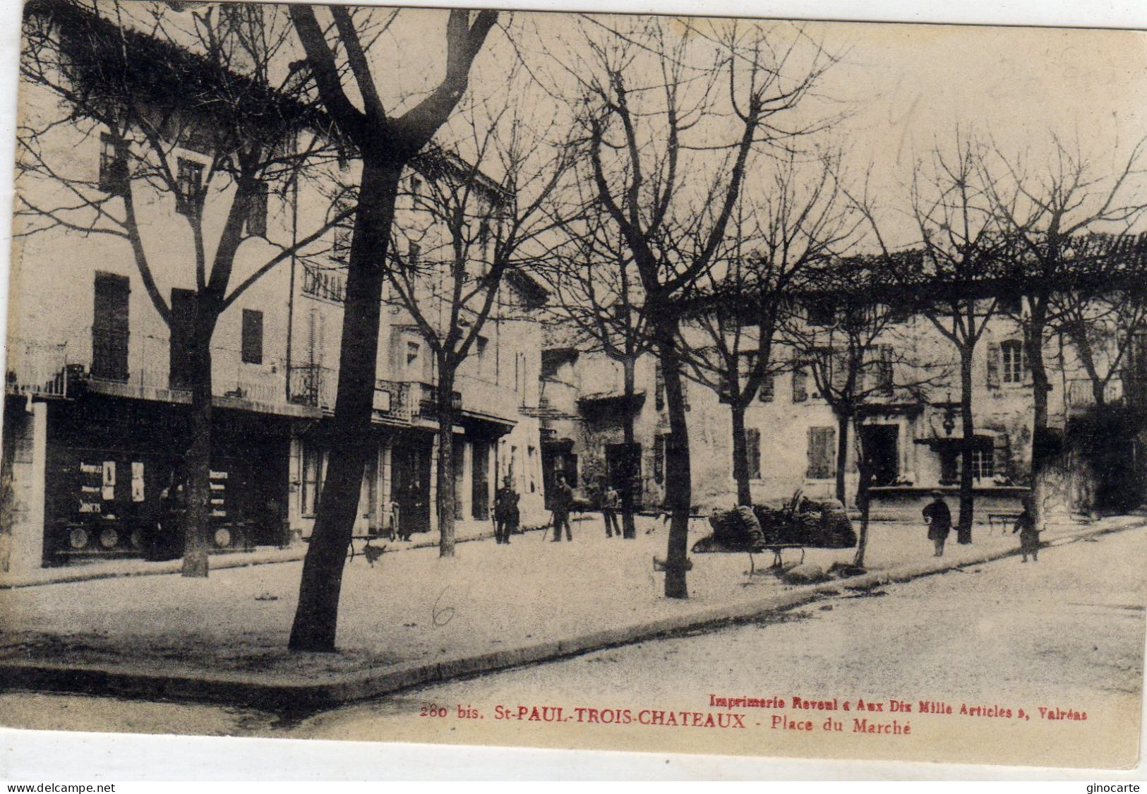 St Saint Paul Trois Chateaux Place Du Marché - Autres & Non Classés