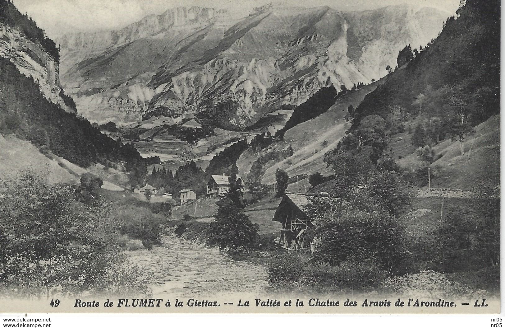 73 - Route De FLUMET A La Giettaz - La Vallée Et La Chaine Des Aravis De L'Arondine  (  Savoie ) - Other & Unclassified