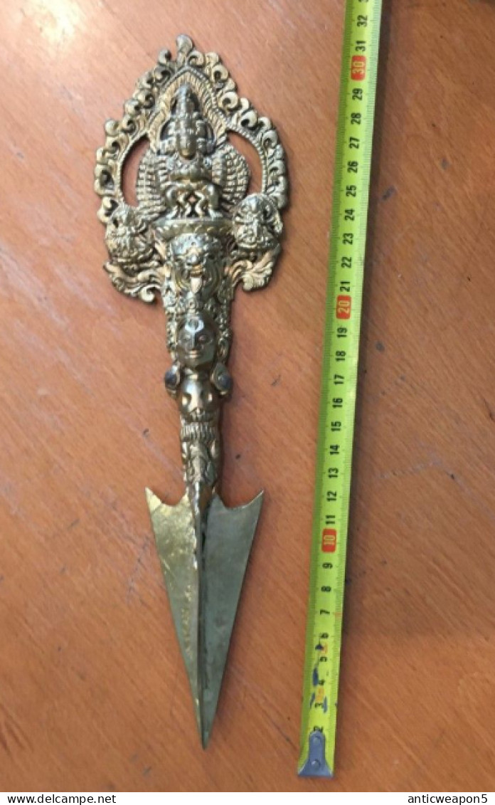 Népal. Phurba. Laiton. Taille 310 Mm. (H84) - Knives/Swords