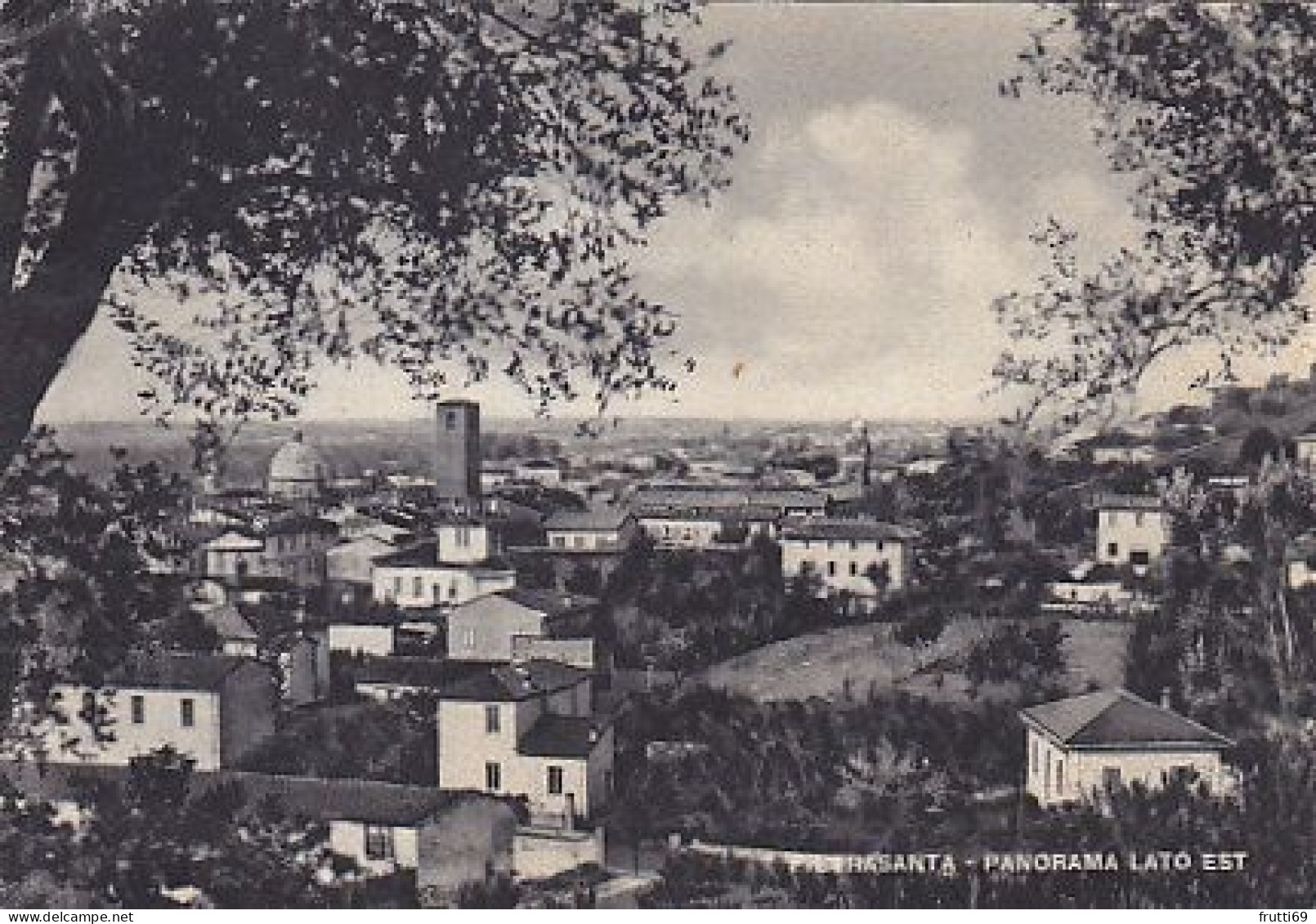 AK 210937 ITALY - Pietrasanta - Panorama Lato Est - Andere & Zonder Classificatie