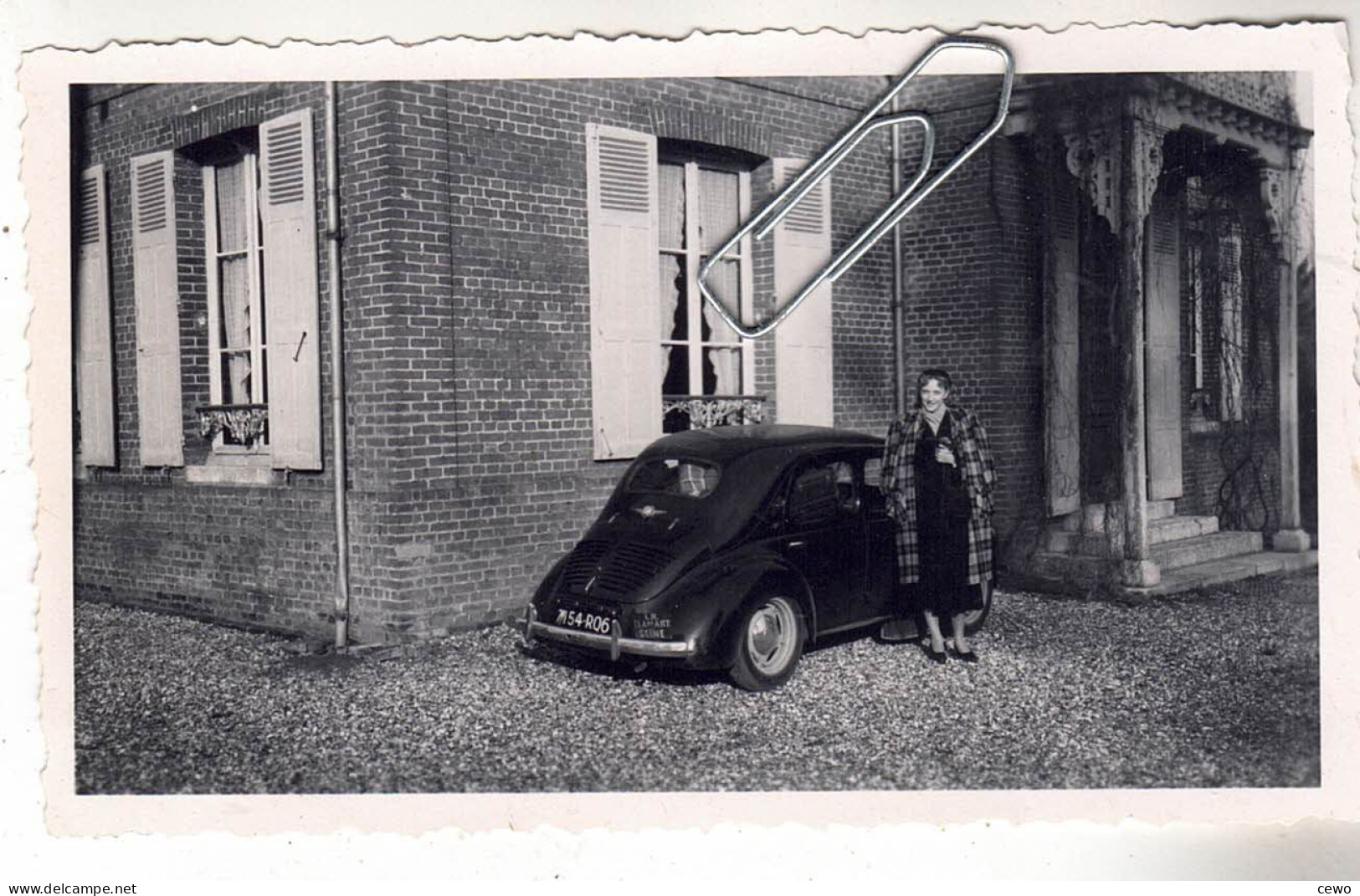 PHOTO  AUTOMOBILE VOITURE ANCIENNE RENAULT 4 CV - Cars