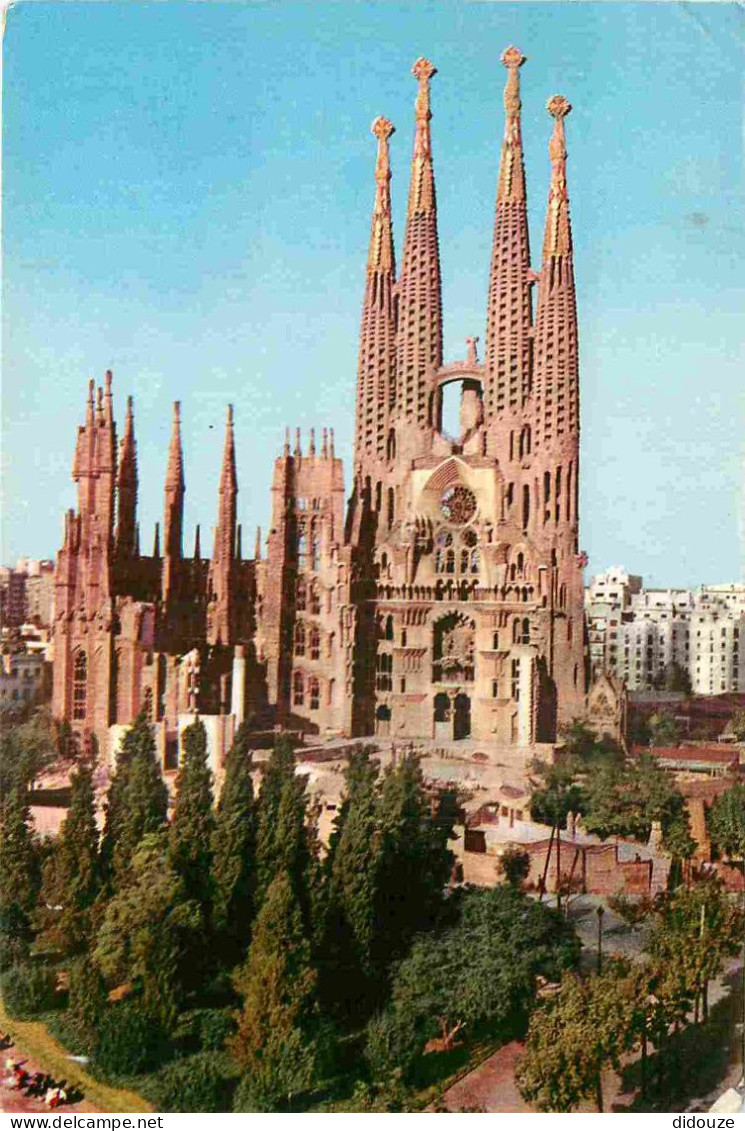 Espagne - Espana - Cataluna - Barcelona - La Sagrada Familia - CPM - Voir Scans Recto-Verso - Barcelona