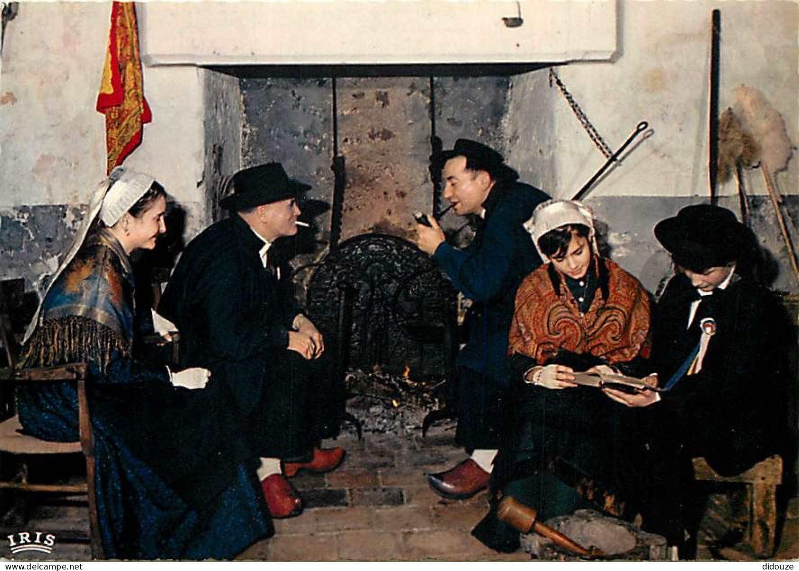 Folklore - Limousin - Groupe Folklorique Lo Gerbo Baudo - Confolens - Ecole Félibréenne Jean Rebier - Lucho Ta Pipa, Jan - Vestuarios