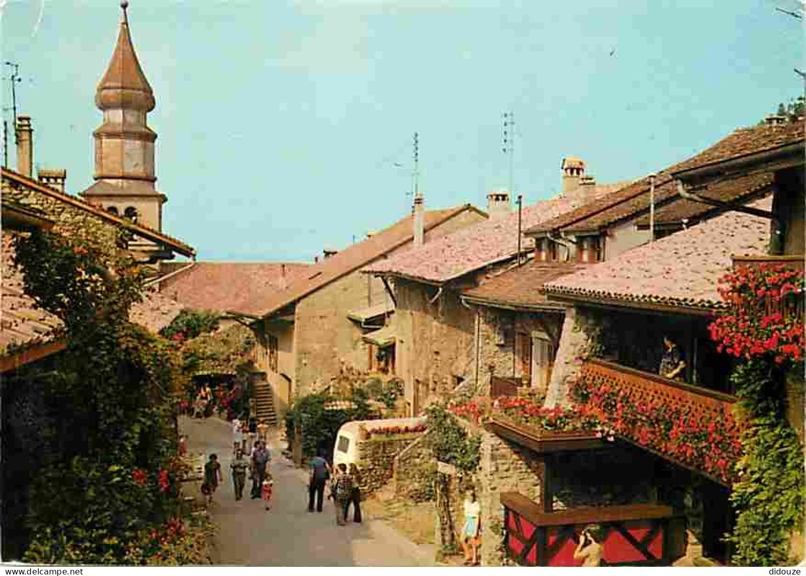 74 - Yvoire - Village Médiéval Fleuri - Une Rue Typique - Automobiles - Flamme Postale - CPM - Voir Scans Recto-Verso - Yvoire