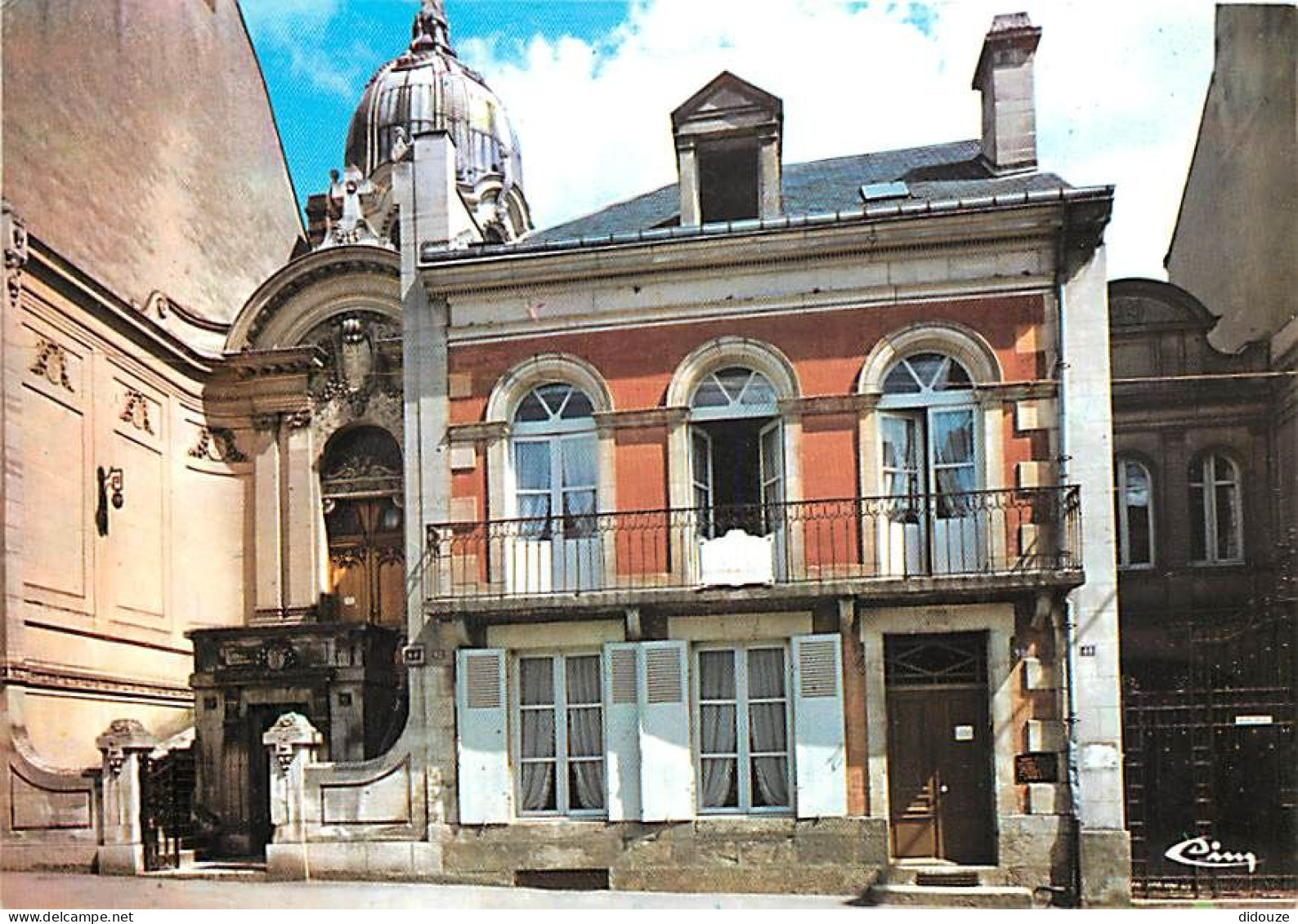 61 - Alençon - La Maison Nalale Sainte-Thérèse-de-l'Enfant-Jésus - CPM - Voir Scans Recto-Verso - Alencon