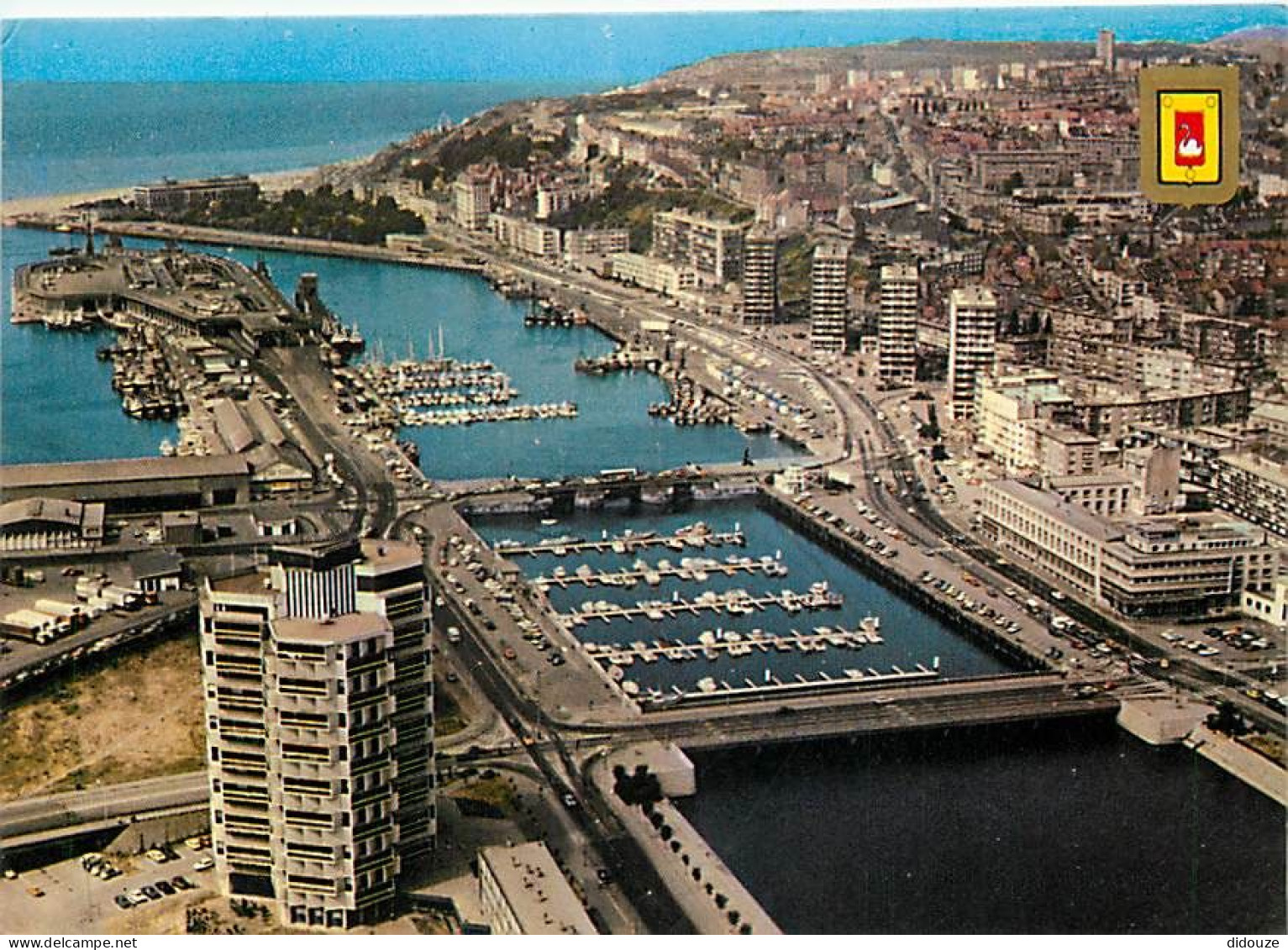 62 - Boulogne Sur Mer - Vue Générale Aérienne Sur Le Port - Immeubles - Buildings - CPM - Voir Scans Recto-Verso - Boulogne Sur Mer