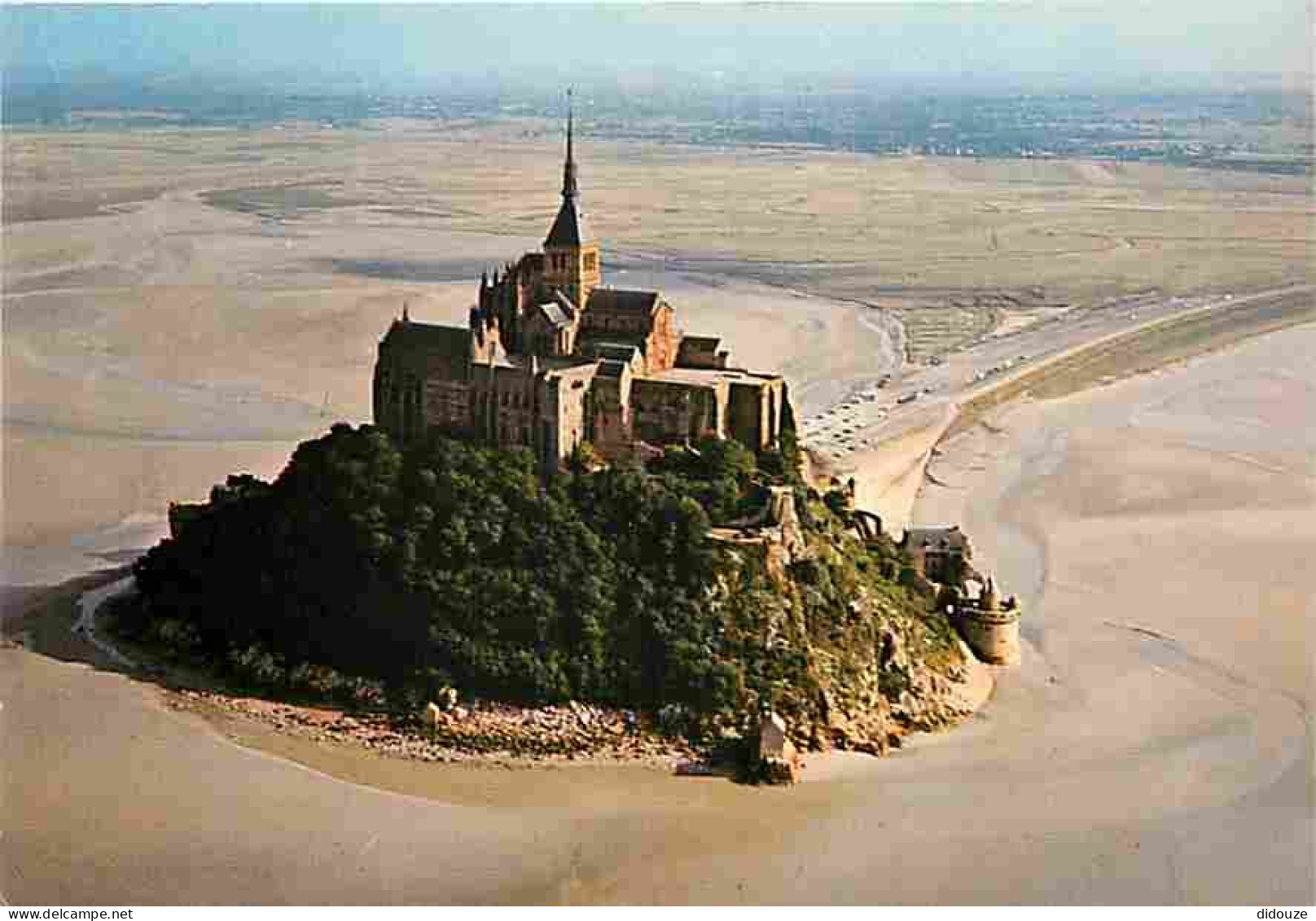 50 - Le Mont Saint Michel - Vue Générale Aérienne - CPM - Voir Scans Recto-Verso - Le Mont Saint Michel