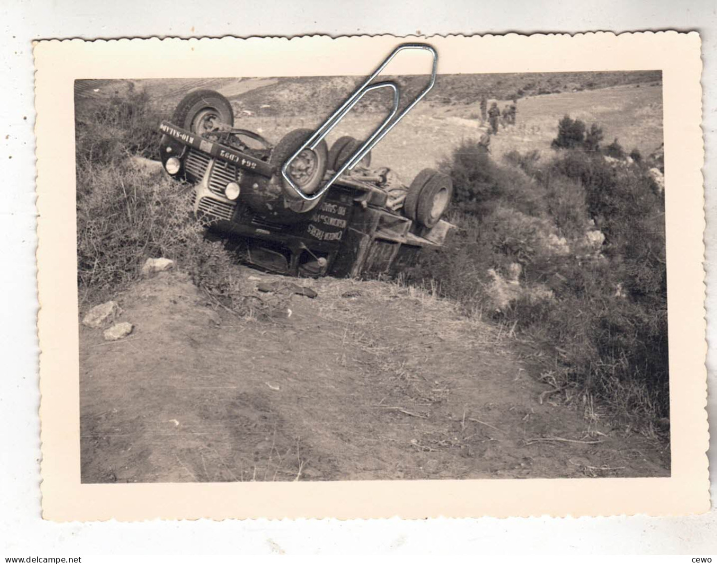 PHOTO  AUTOMOBILE VOITURE ACCIDENT CAMION ANCIEN A IDENTIFIER - Automobile