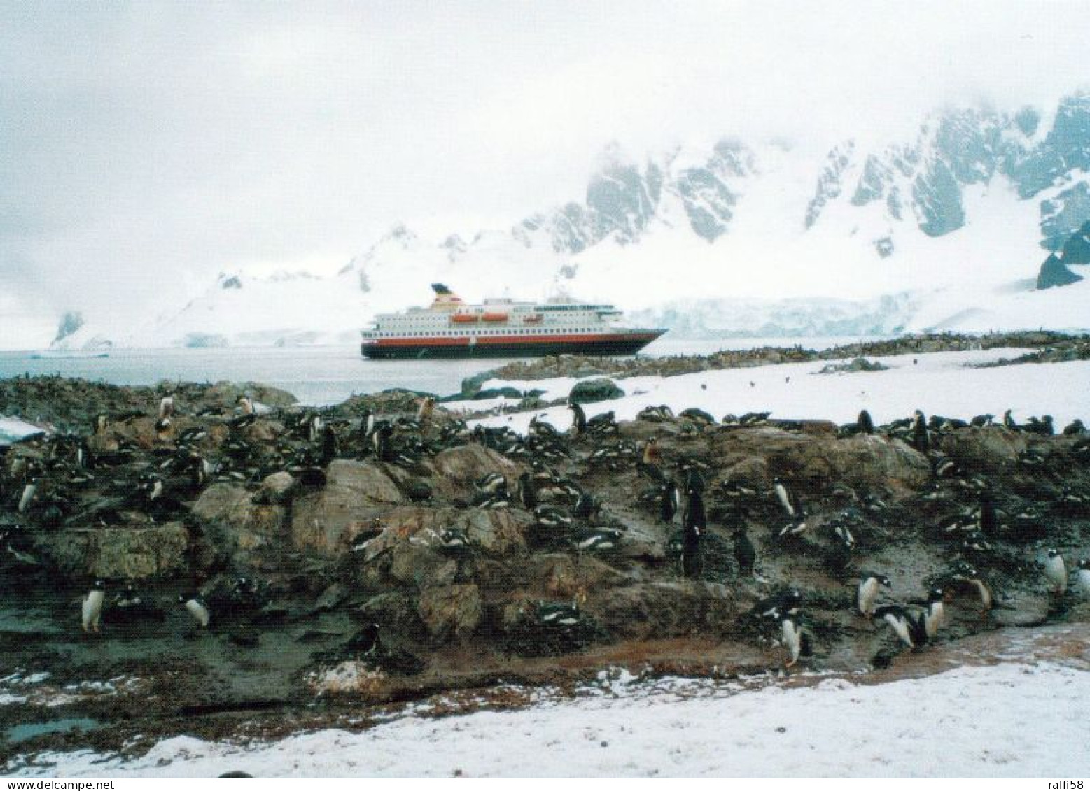 1 AK Antarktis / Antarctica * Tourist Ship Im Errera-Kanal - Eine Meerenge Im Norden Der Antarktischen Halbinsel * - Autres & Non Classés