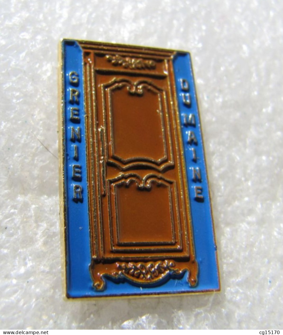 PIN'S    GRENIER  DUMAINE  MEUBLES - Other & Unclassified