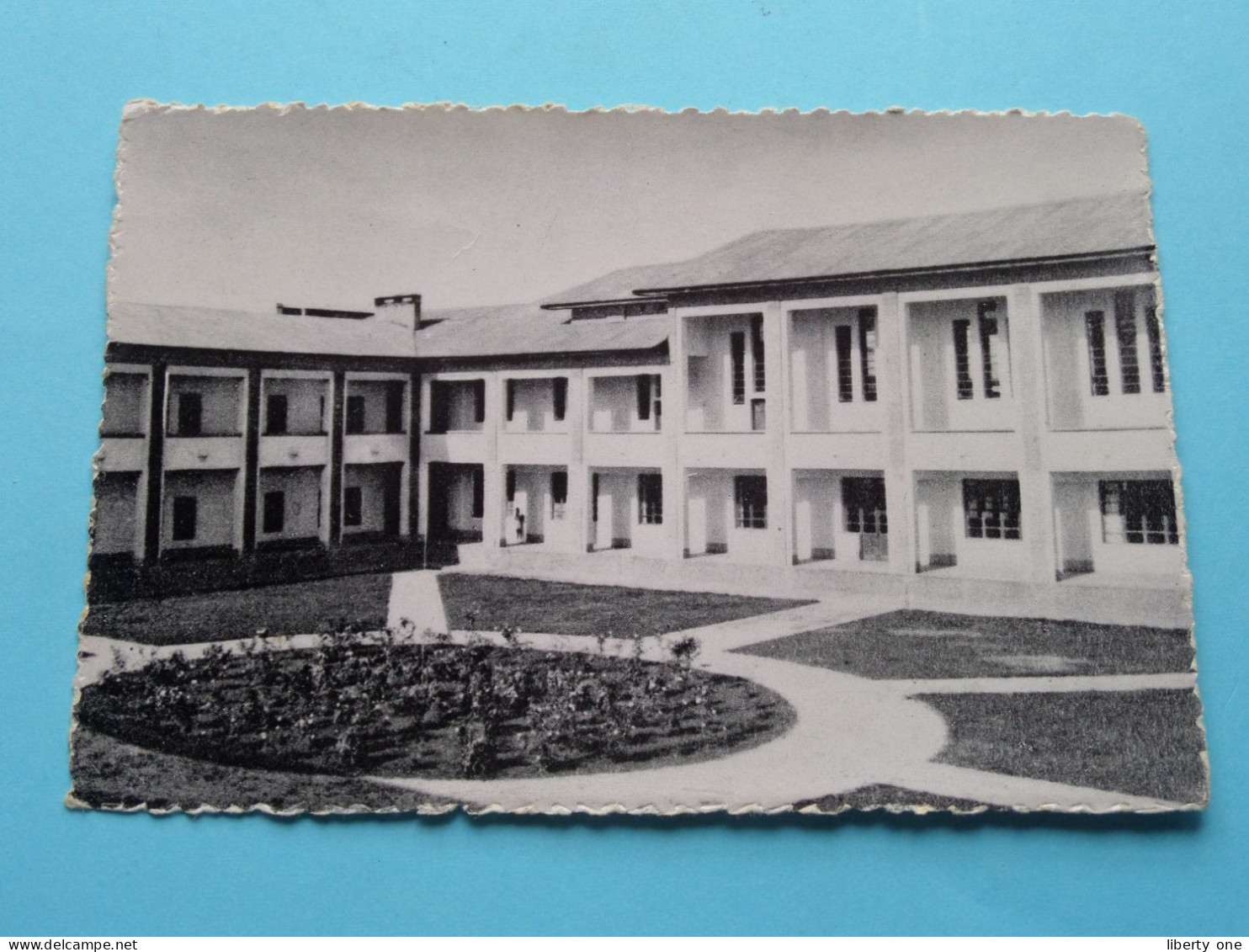 COSTERMANSVILLE - Congo Belge Collège N.D. De La VICTOIRE > Cour ( Edit.: Thill ) Anno 19?? ( Zie/voir SCANS ) ! - Kinshasa - Leopoldville