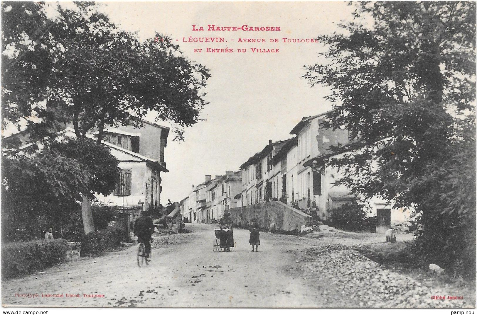 31 - LEGUEVIN - Avenue De Toulouse, Entrée Du Village - Animée - Autres & Non Classés