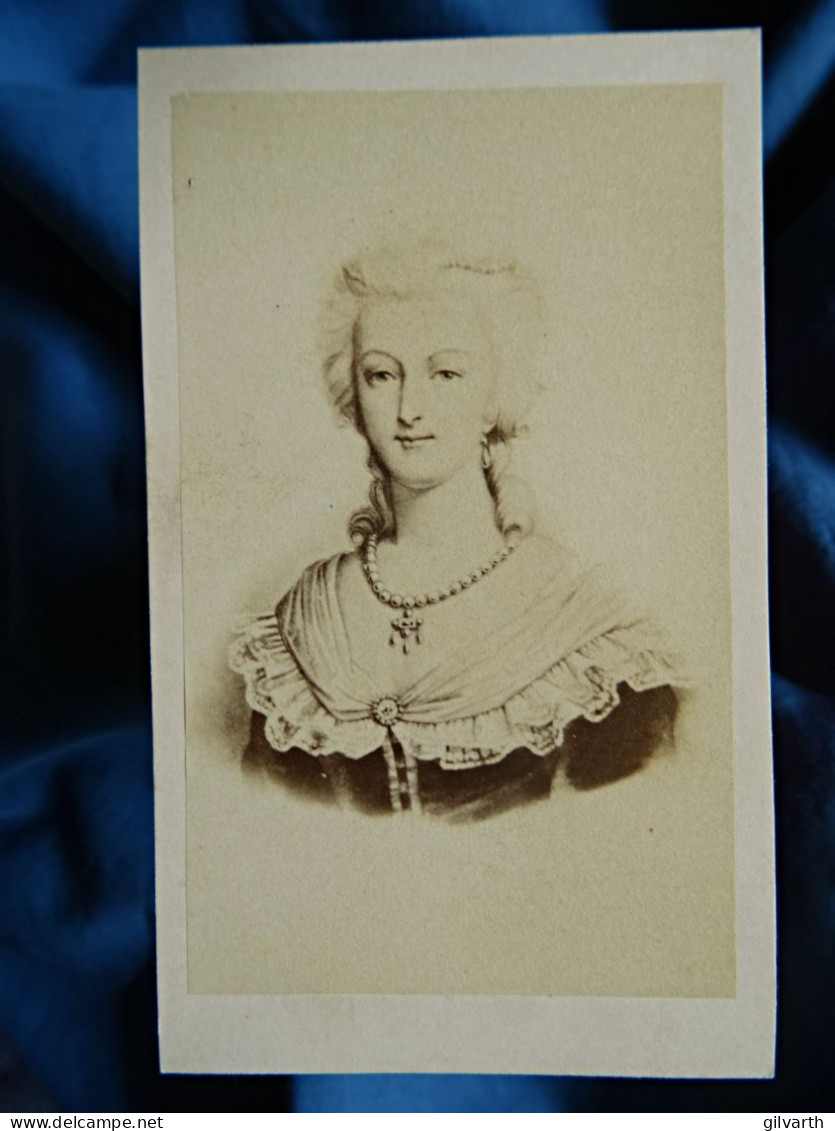 Photo Cdv Anonyme Vers 1865  - Marie Antoinette L437 - Old (before 1900)