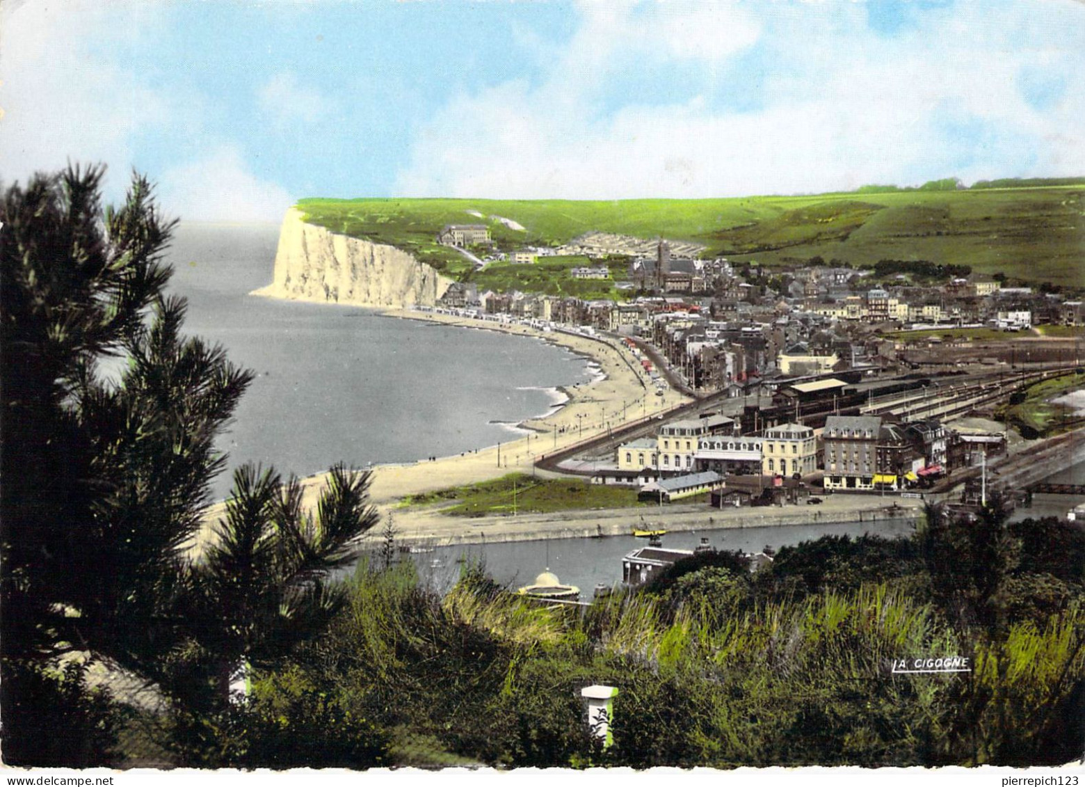 80 - Mers Les Bains - Vue Générale Prise Du Tréport - Mers Les Bains