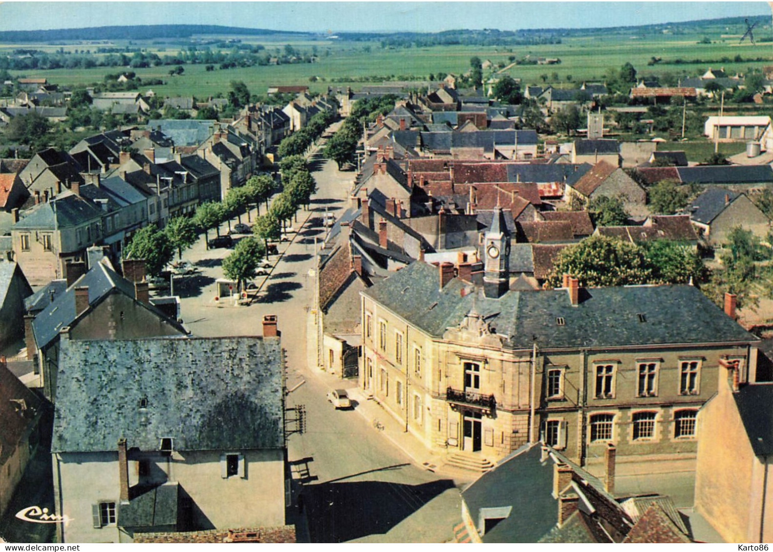 Baugy * Vue Aérienne Sur Le Village - Baugy