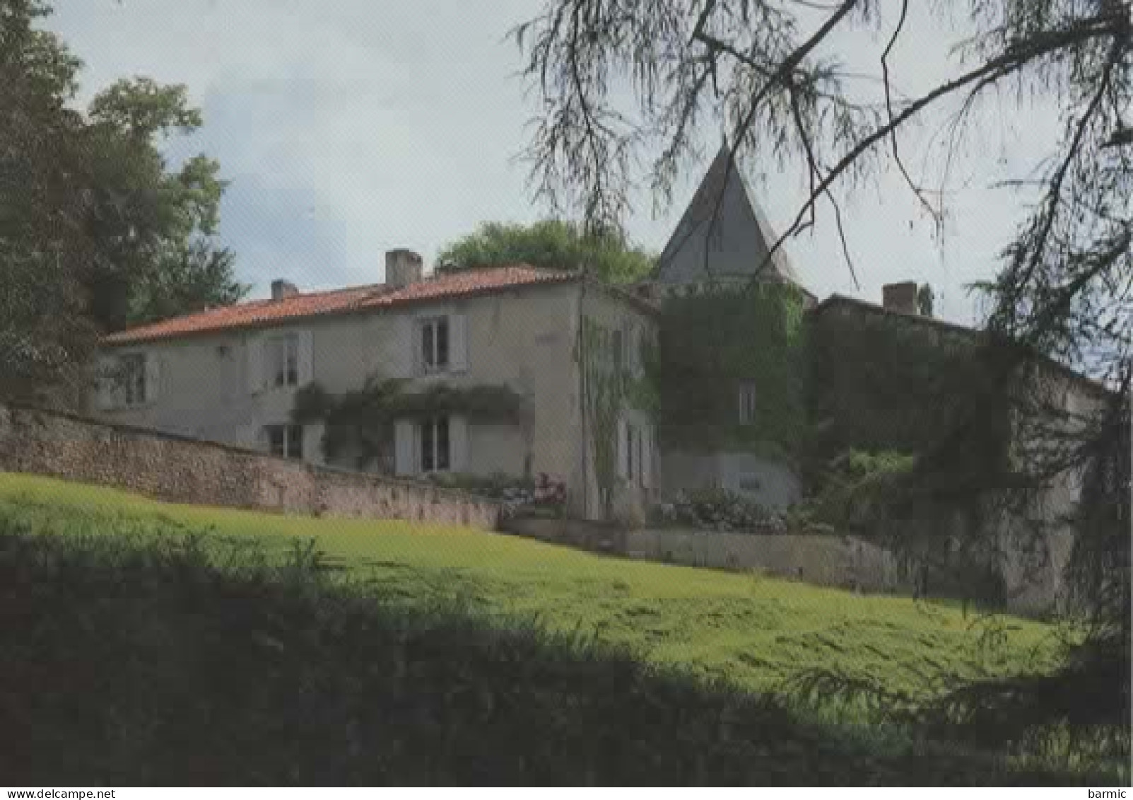 CELLEFROUIN, LE LOGIS DU MAINE SALOMON   COULEUR REF 16217 - Confolens