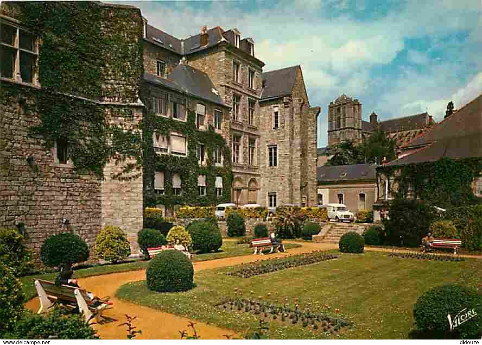 72 - Le Mans - Jardin De L'Hôtel De Ville - La Cathédrale Saint Julien - Fleurs - Carte Neuve - CPM - Voir Scans Recto-V - Le Mans