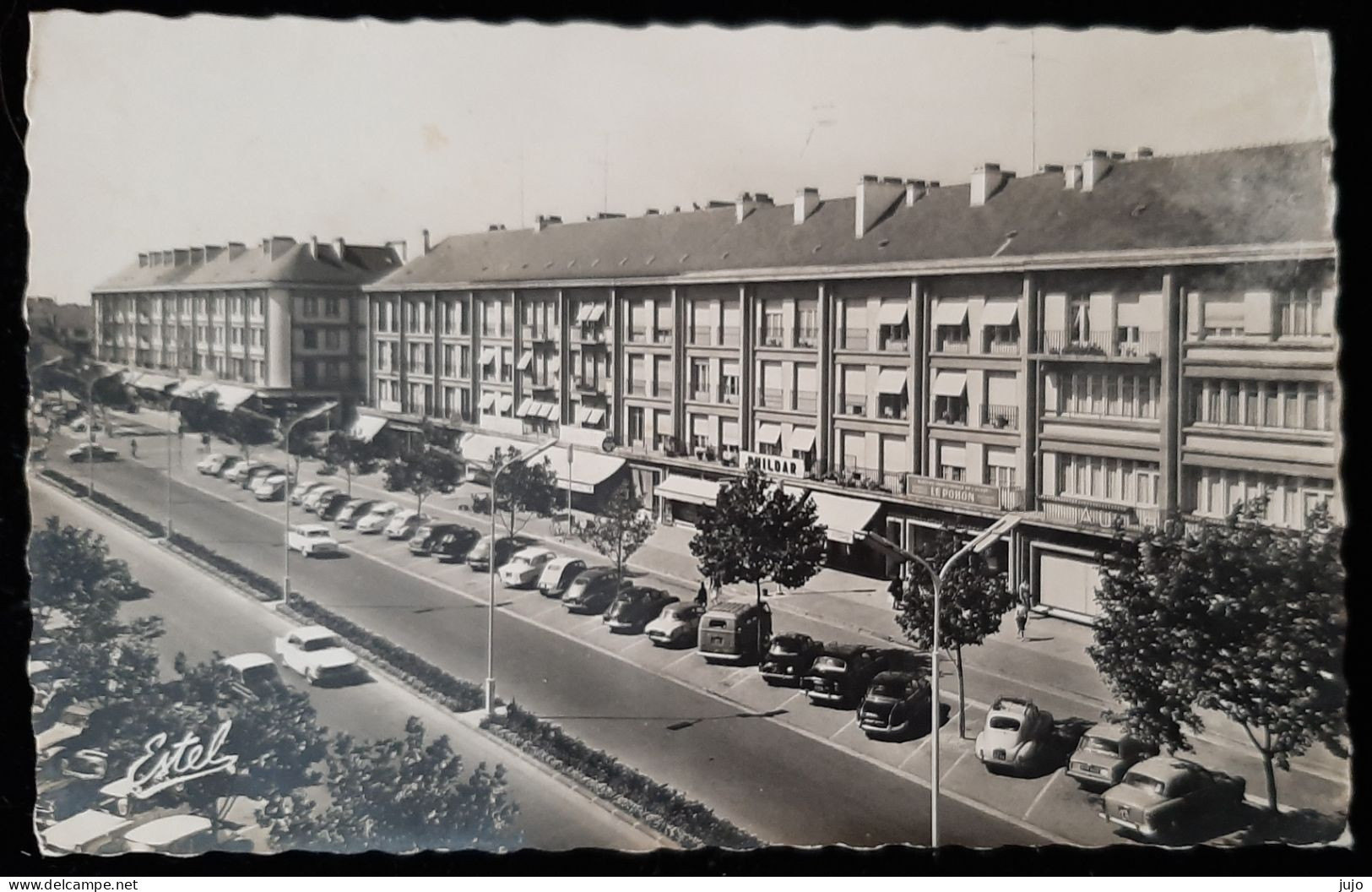 44 - SAINT NAZAIRE  - Avenue De La République - Saint Nazaire