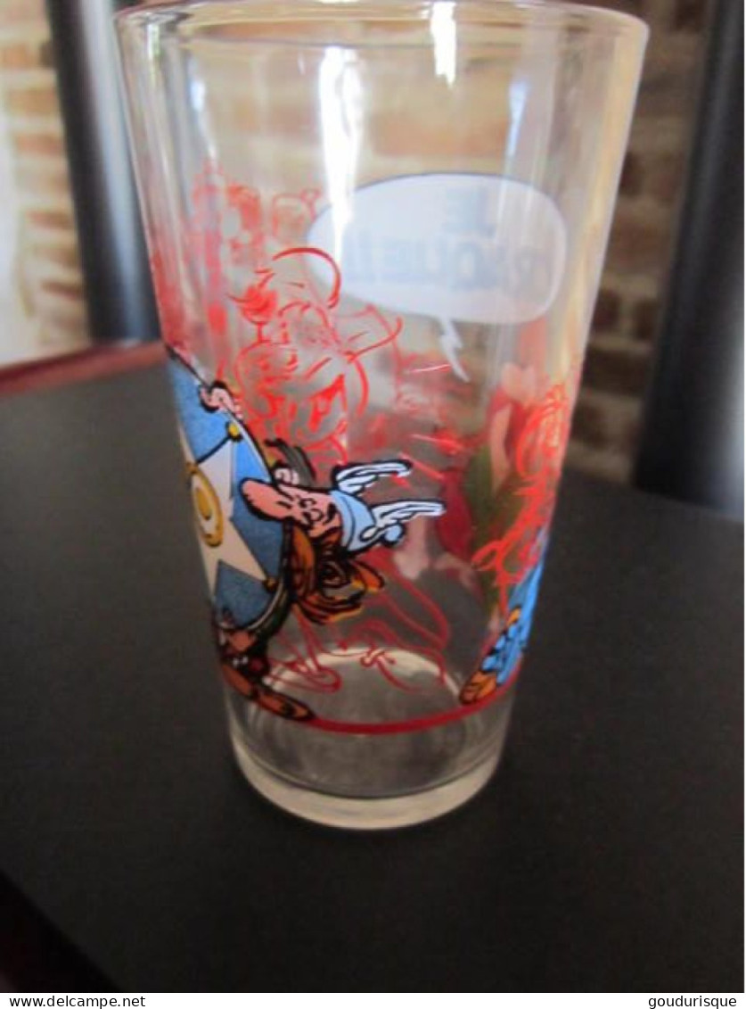 Rare Verre  Astérix VMC 1990 - Long Drink - Abraracourcix "je Craque" - Asterix