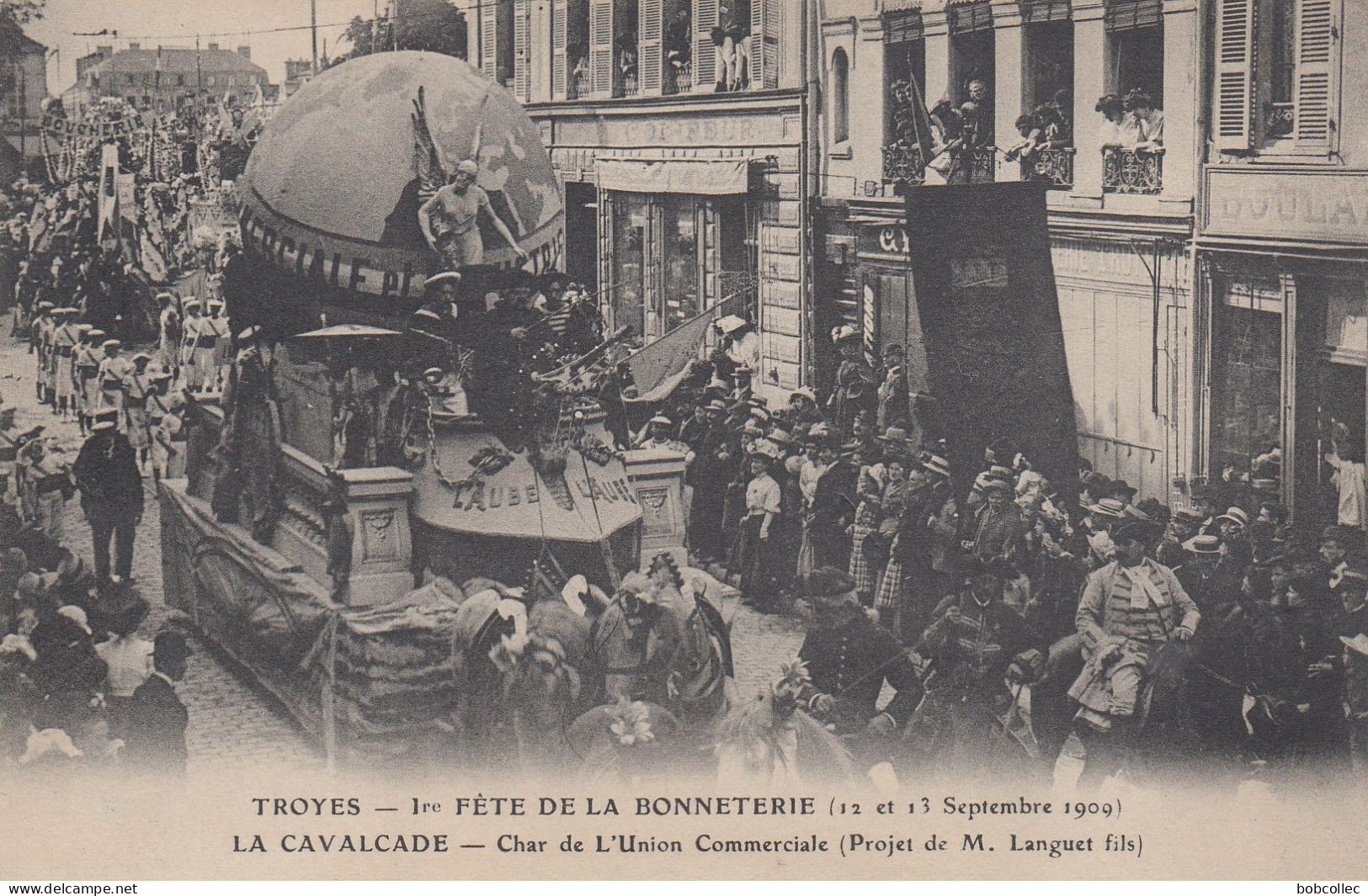 TROYES (Aube): 1ère Fête De La Bonneterie Septmbre 1909 - Lot De 3 CPA - La Cavalcade - Défilé De Chars - Troyes