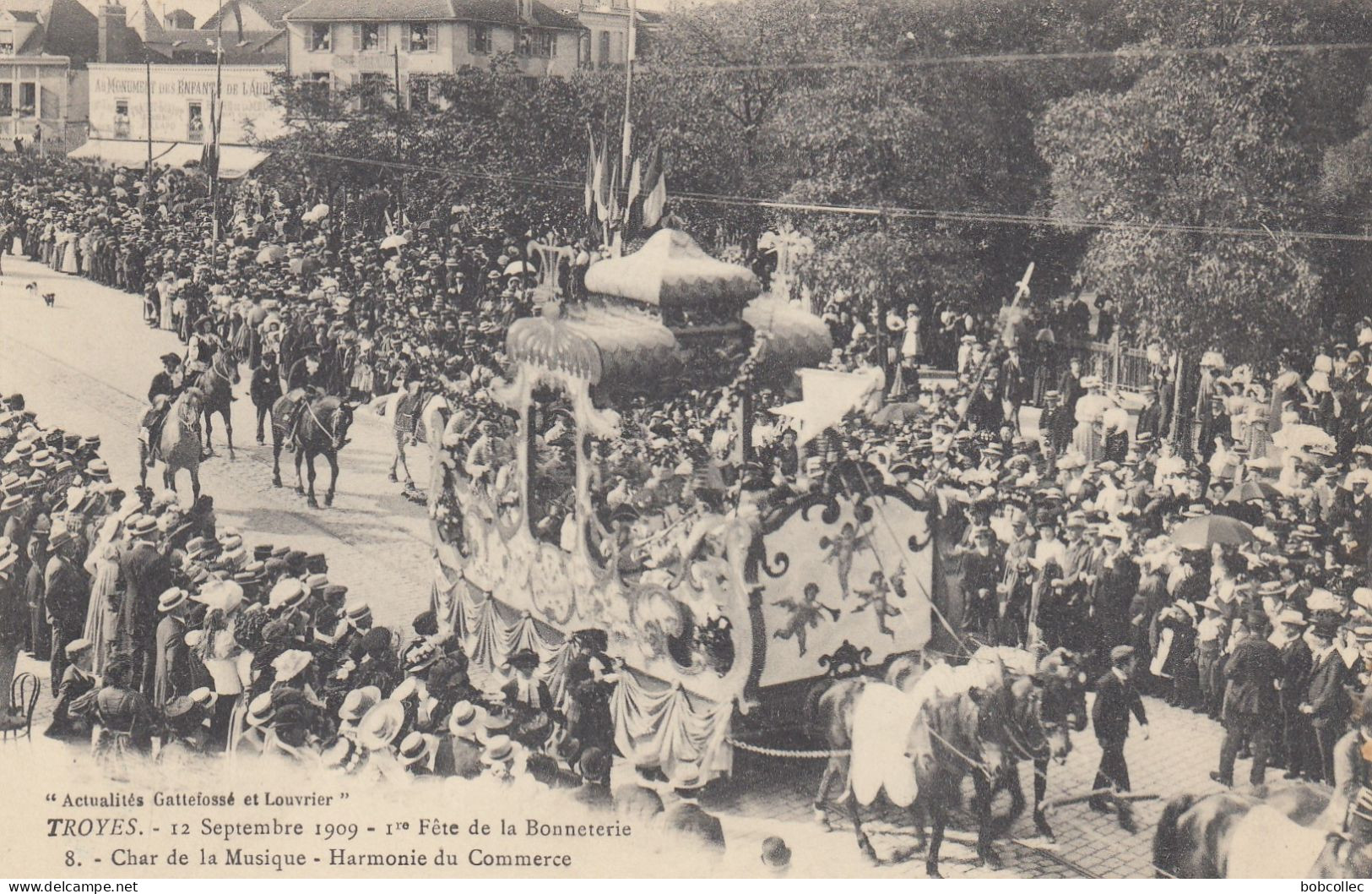 TROYES (Aube): 1ère Fête De La Bonneterie Septmbre 1909 - Lot De 3 CPA - La Cavalcade - Défilé De Chars - Troyes