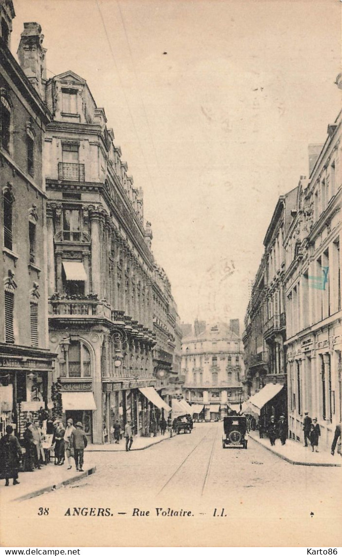 Angers * La Rue Voltaire * Commerces Magasins - Angers