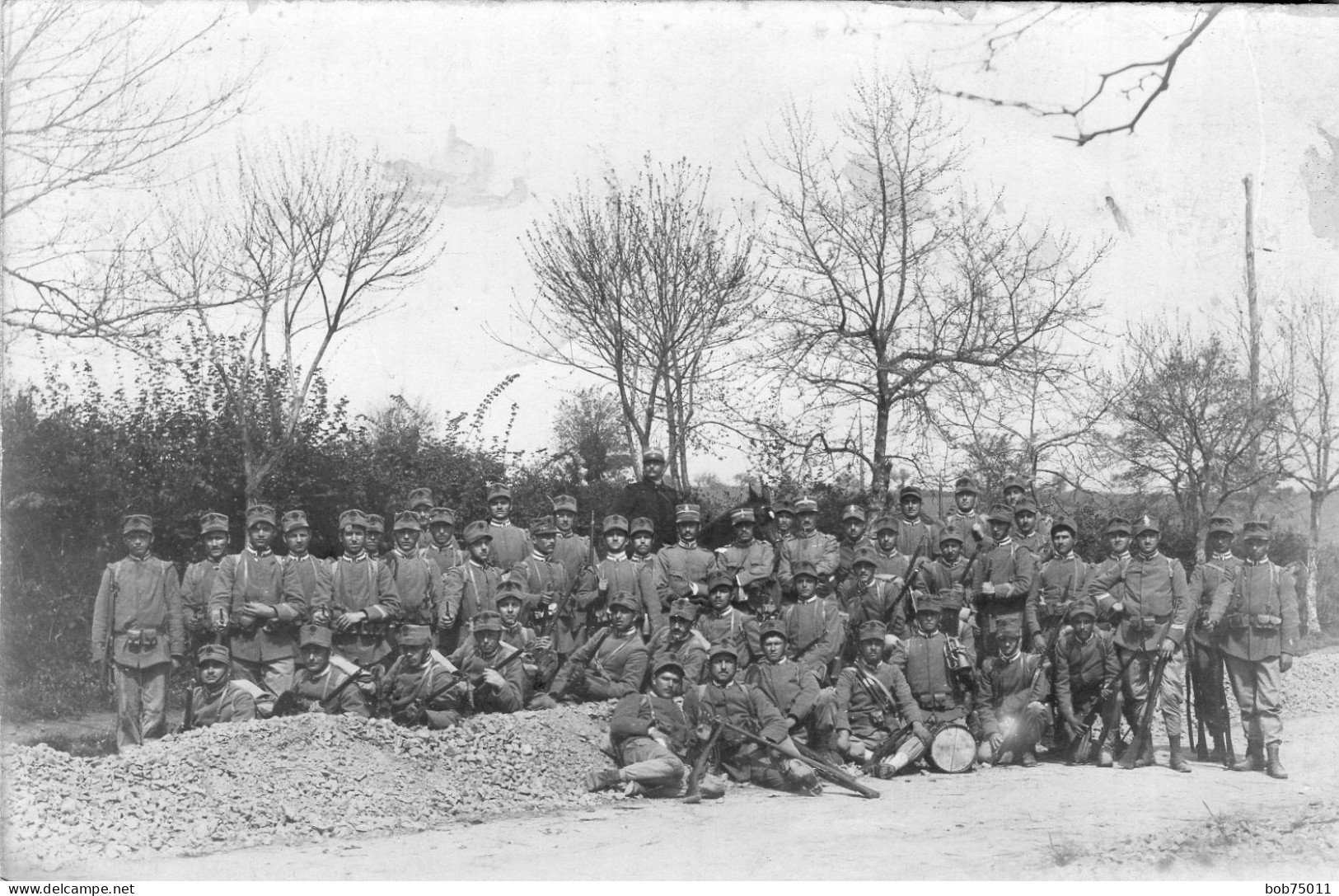 Carte Photo D'une Compagnie De Soldats Italien Avec Leurs Officiers En Tenue De Combat En 1913 - War, Military