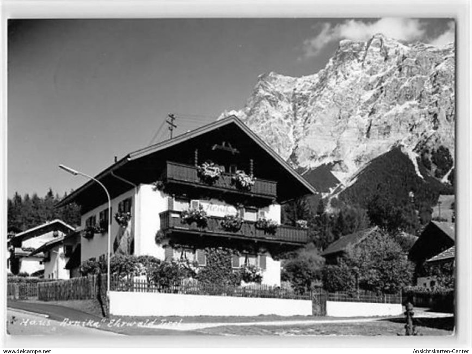 39108908 - Ehrwald In Tirol. Haus Arnika Gelaufen. Leichter Schrift- Und Stempeldurchdruck, Sonst Gut Erhalten - Autres & Non Classés