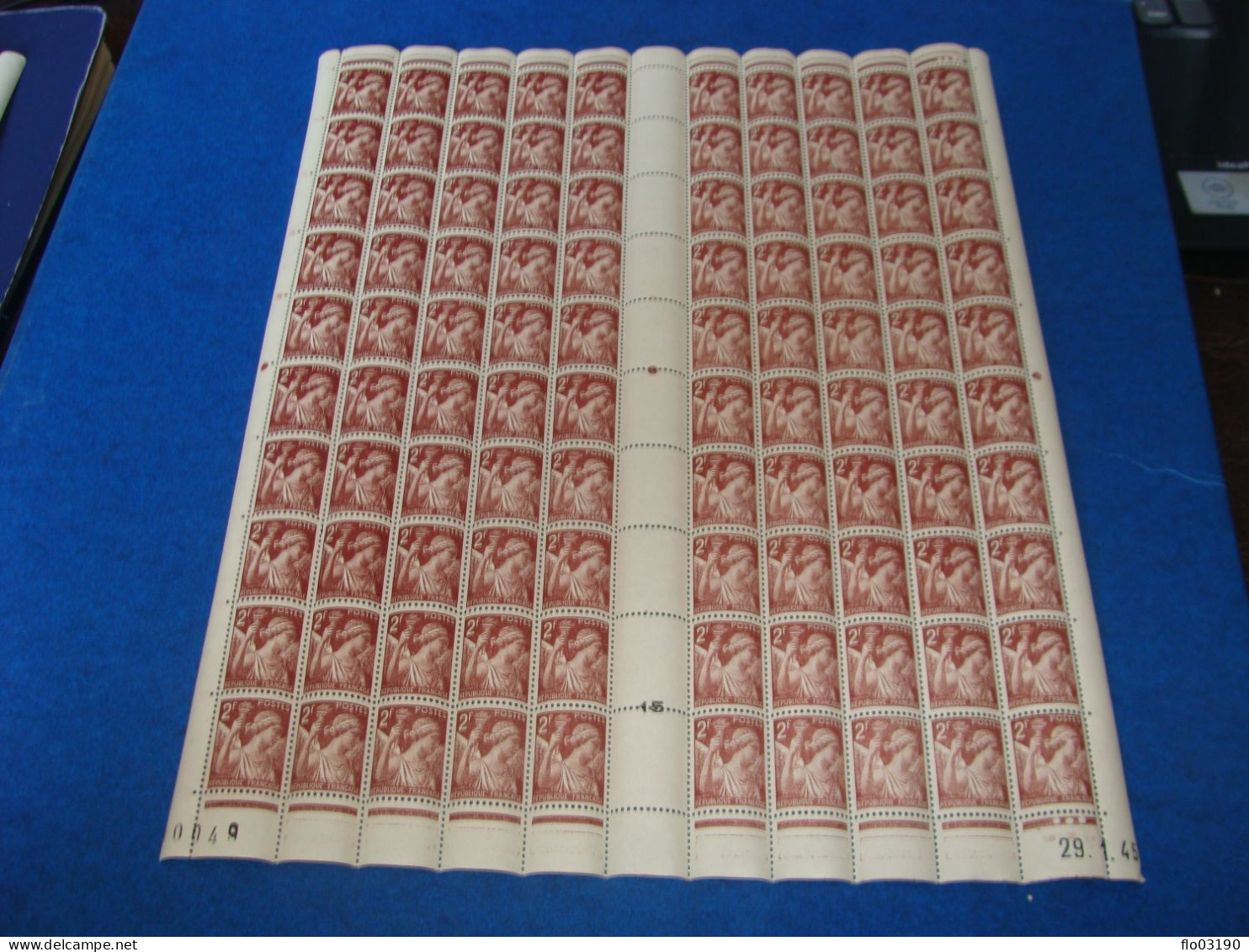 N° 653 En Feuille  De  100 Timbres Entières Neuves - Hojas Completas