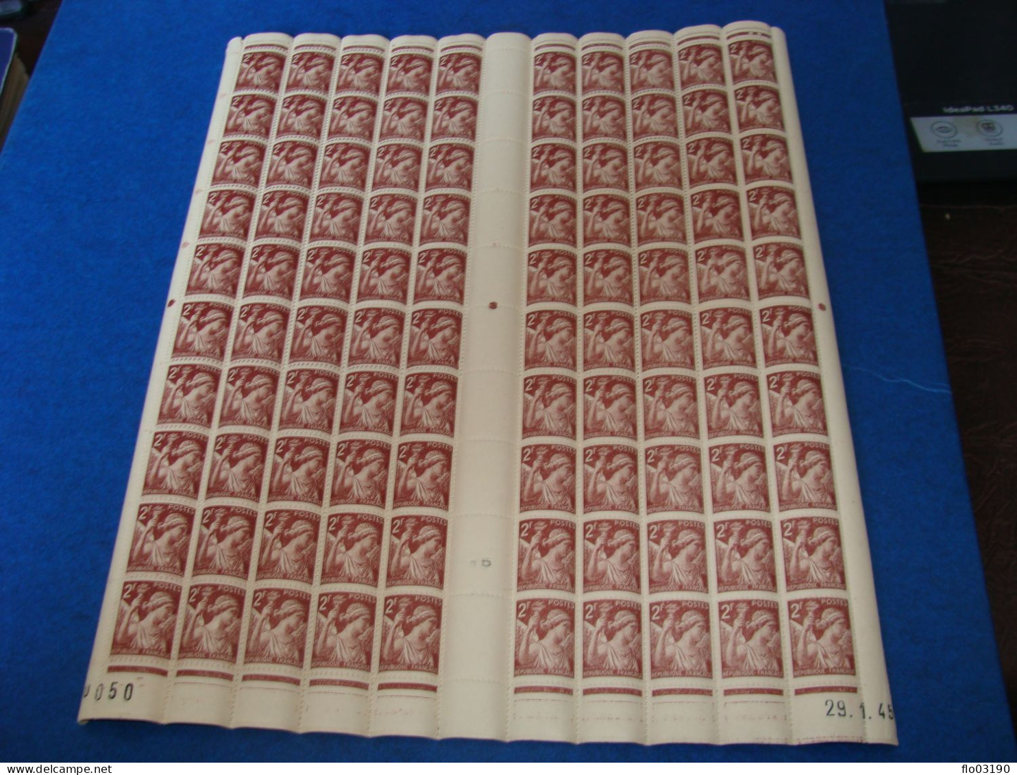 N° 653 En Feuille  De  100 Timbres Entières Neuves - Hojas Completas