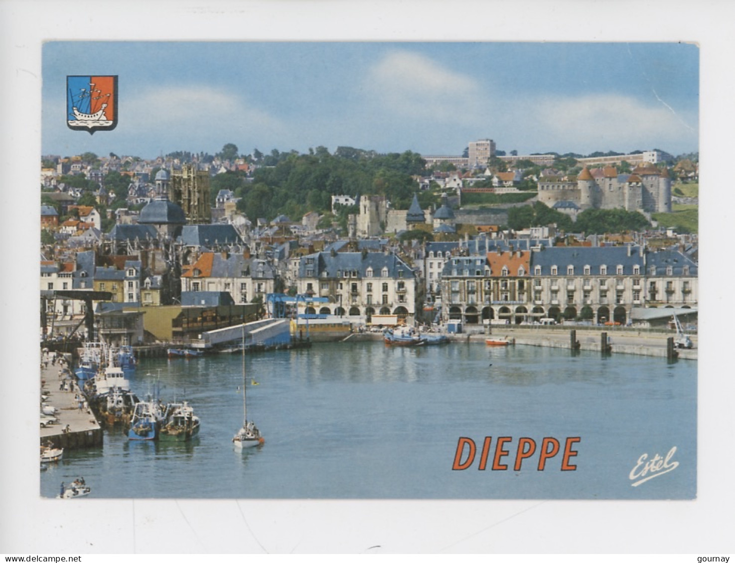 Dieppe - Le Port Et Le Quai Duquesne Dominés Par Le Château (cp Vierge N°1804 Estel) - Dieppe