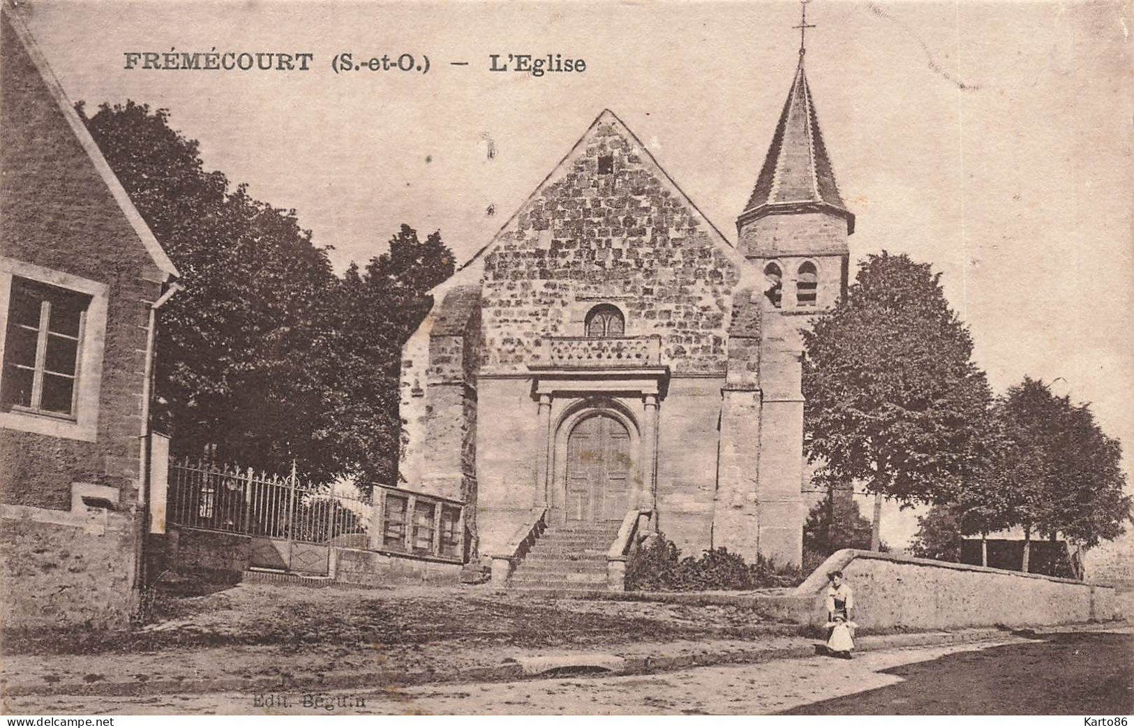 Frémécourt * La Place De L'église - Sonstige & Ohne Zuordnung