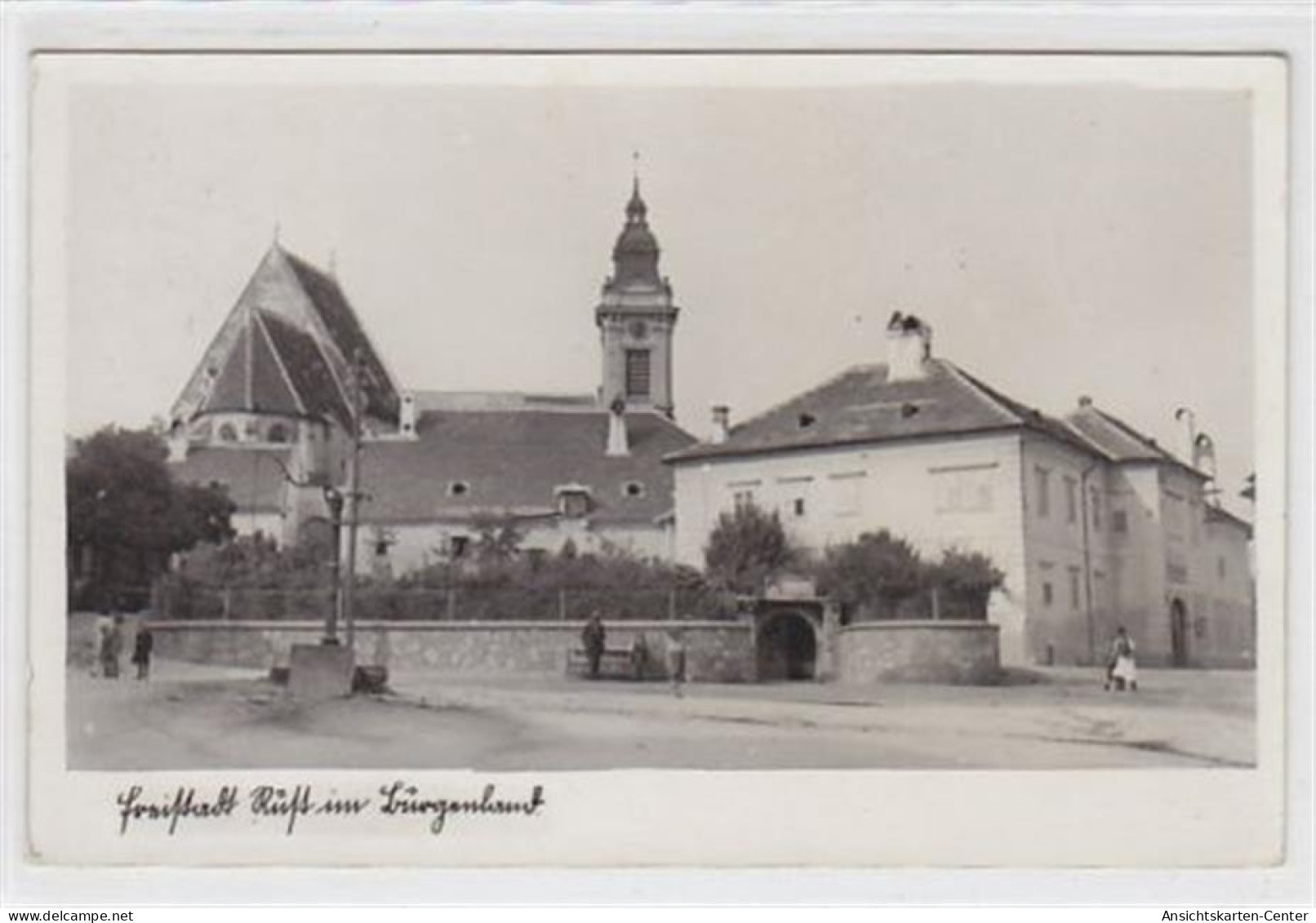 39022308 - Fotokarte Von Rust Am Neusiedlersee. Partie An Der Kirche. Die Karte Wurde Am 18.06.1963 Beschrieben Und Ver - Sonstige & Ohne Zuordnung