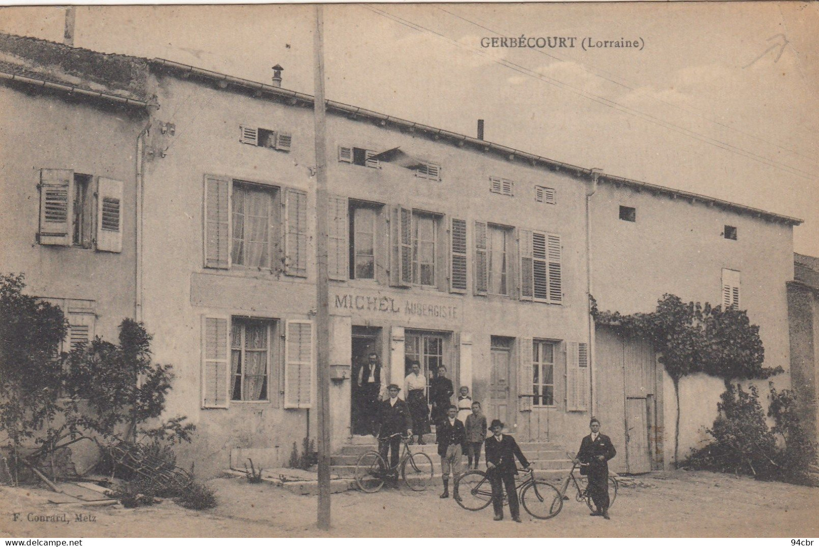 CPA (57)  GERBECOURT  Michel  Aubergiste(petit Defaut Coin  Haut Droit) - Autres & Non Classés