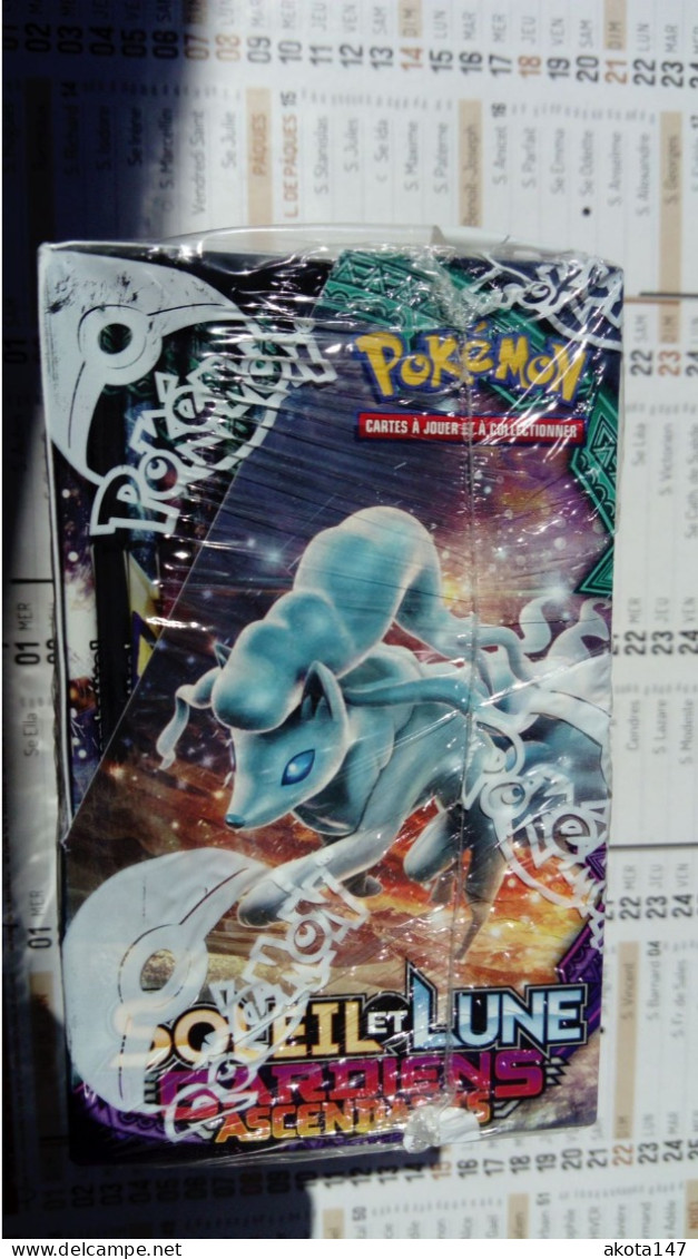 Display Pokémon Gardiens Ascendants 36 Boosters Soleil Et Lune - Sonne Und Mond