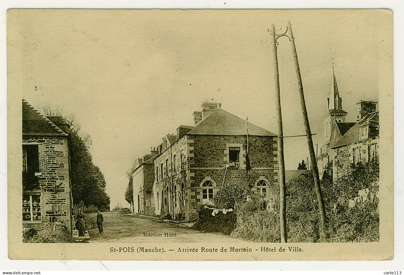 50 - B3093CPA - SAINT POIS - Arrivée Route De Mortain - Hotel De Ville - Très Bon état - MANCHE - Autres & Non Classés